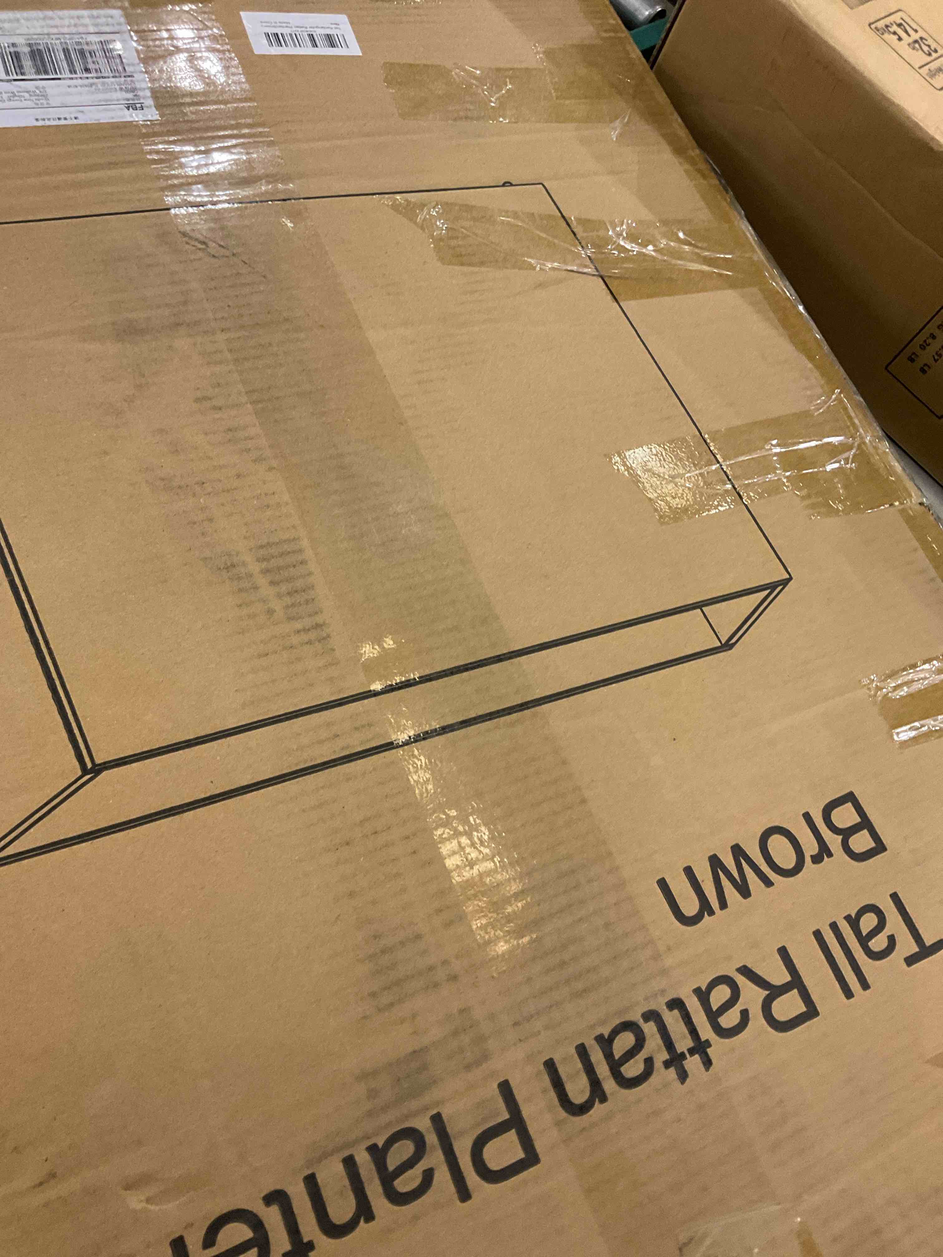 https://s3.amazonaws.com/lotting-images-prod/bidfta/PPE2498176_1746466215934.jpeg