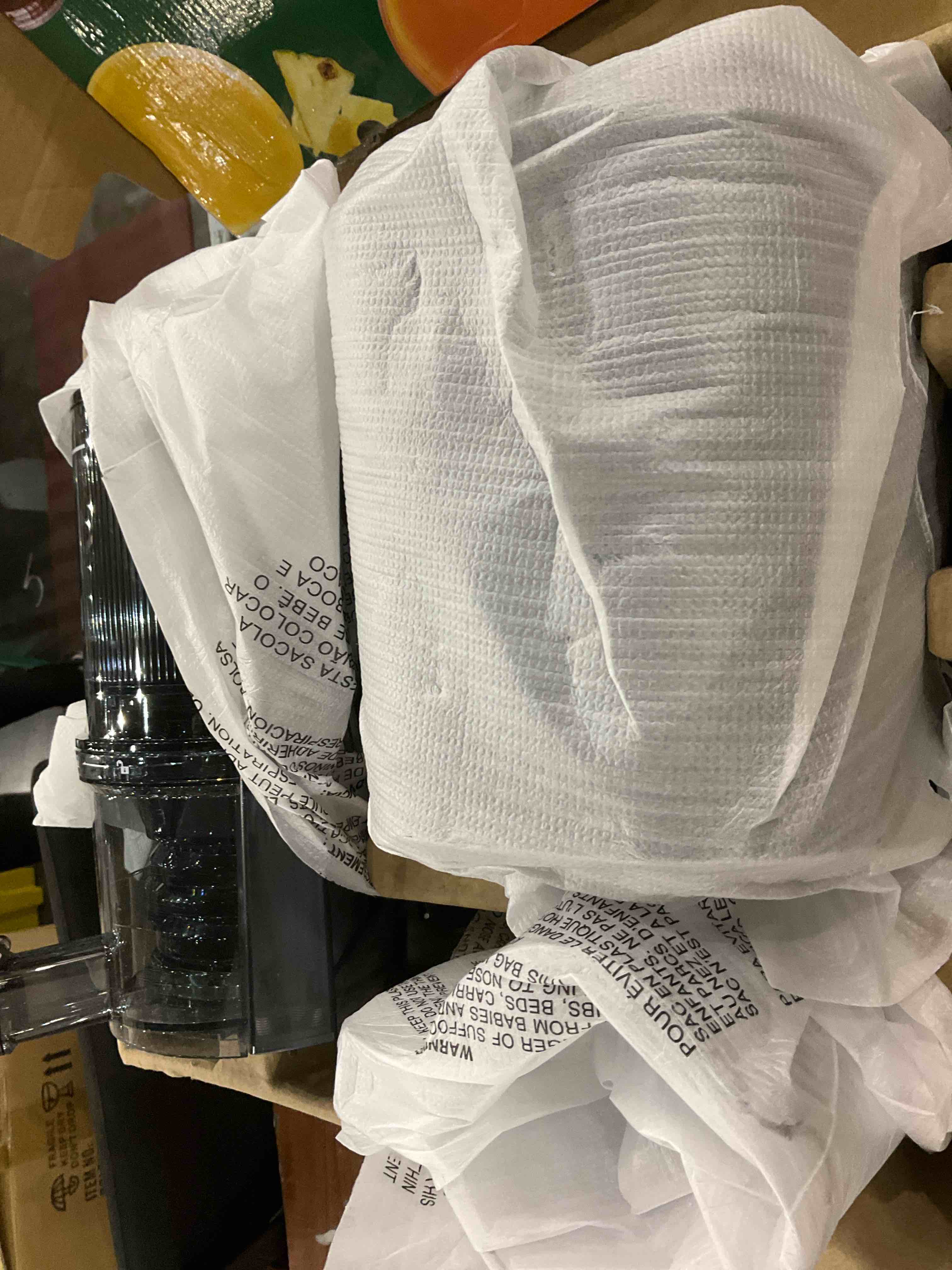 https://s3.amazonaws.com/lotting-images-prod/bidfta/PPE2498230_1746529984767.jpeg