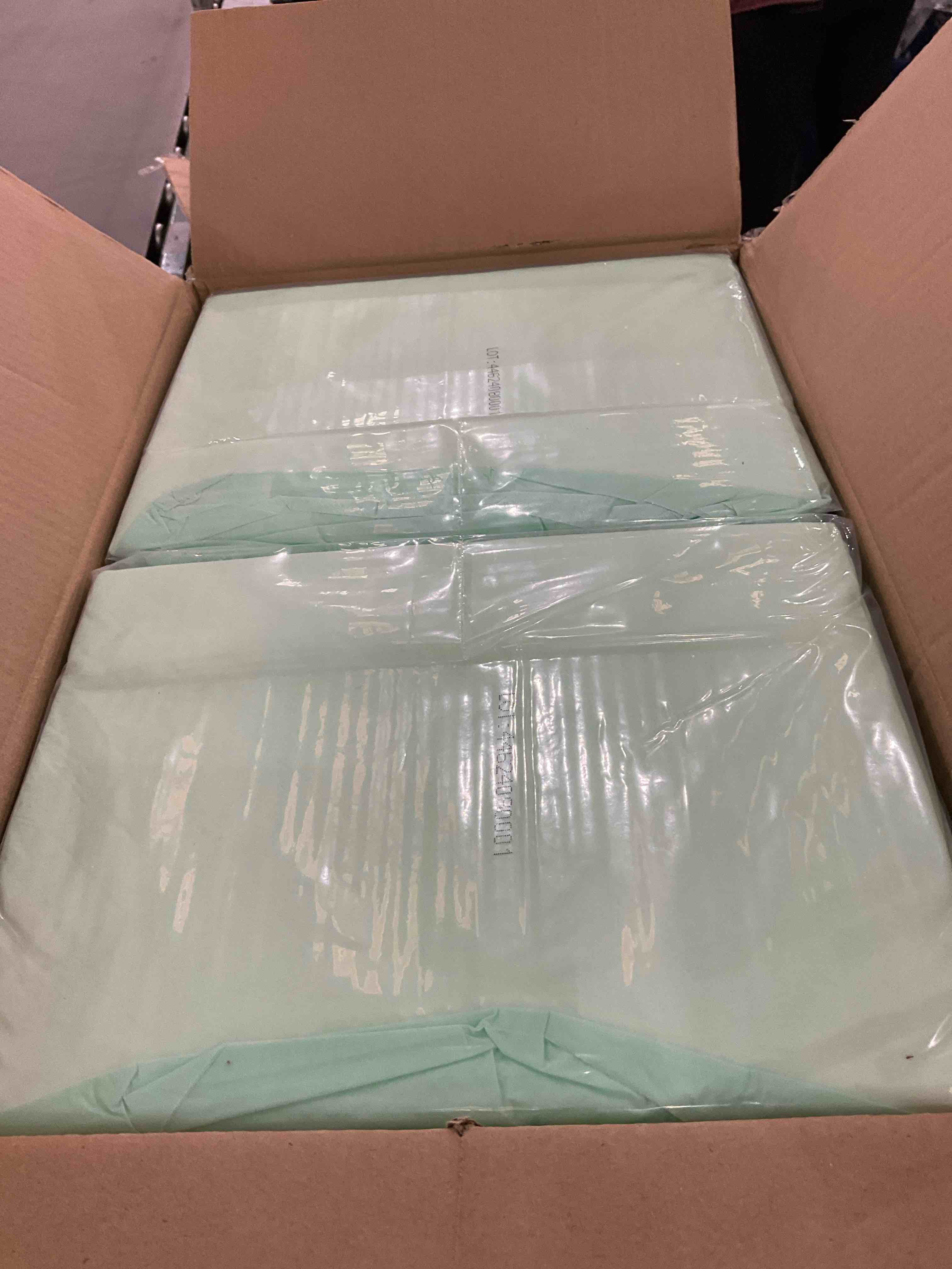 https://s3.amazonaws.com/lotting-images-prod/bidfta/PPE2498251_1746466170962.jpeg