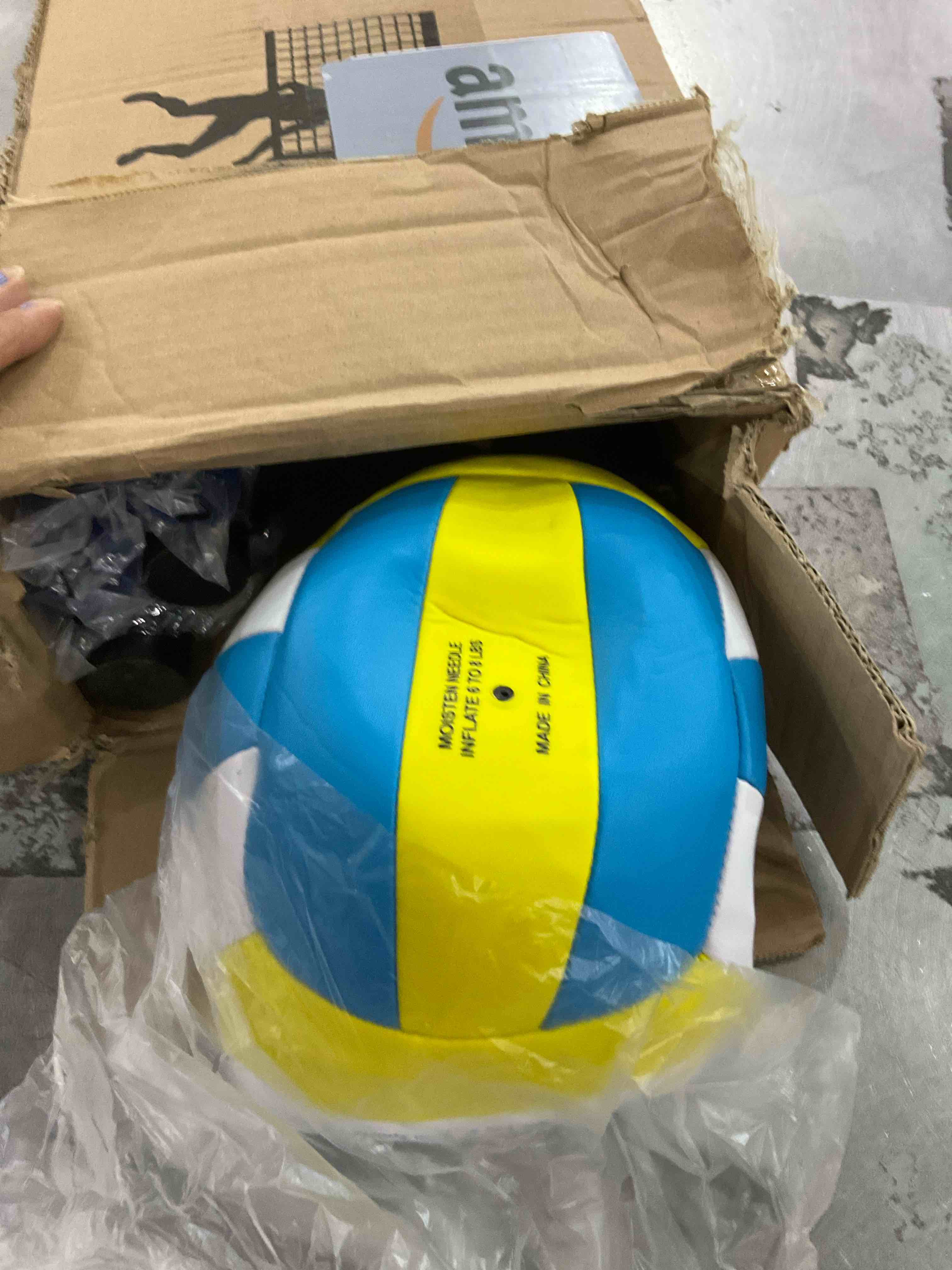 https://s3.amazonaws.com/lotting-images-prod/bidfta/PPE2498396_1746470943090.jpeg