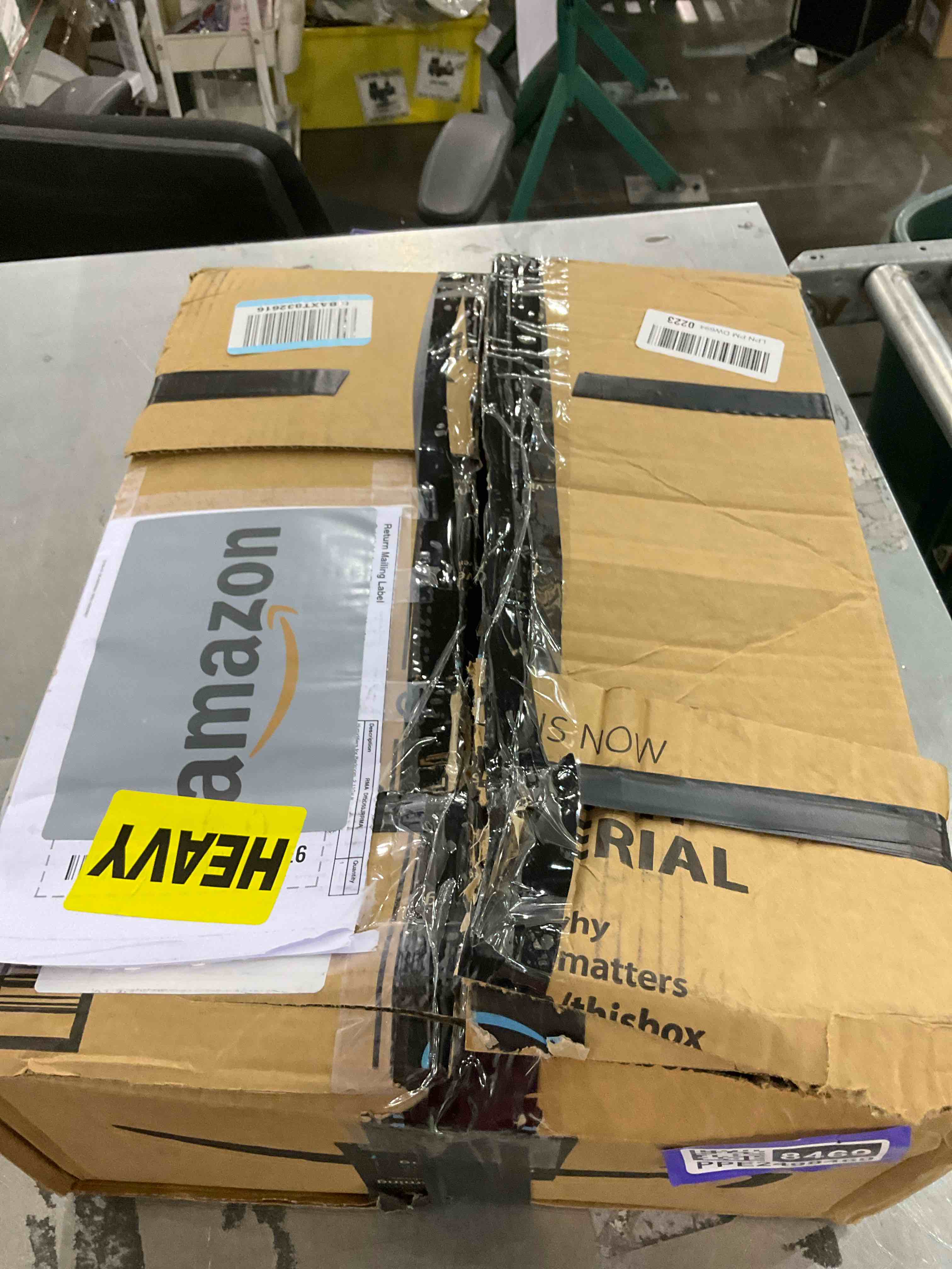 https://s3.amazonaws.com/lotting-images-prod/bidfta/PPE2498469_1746471974098.jpeg