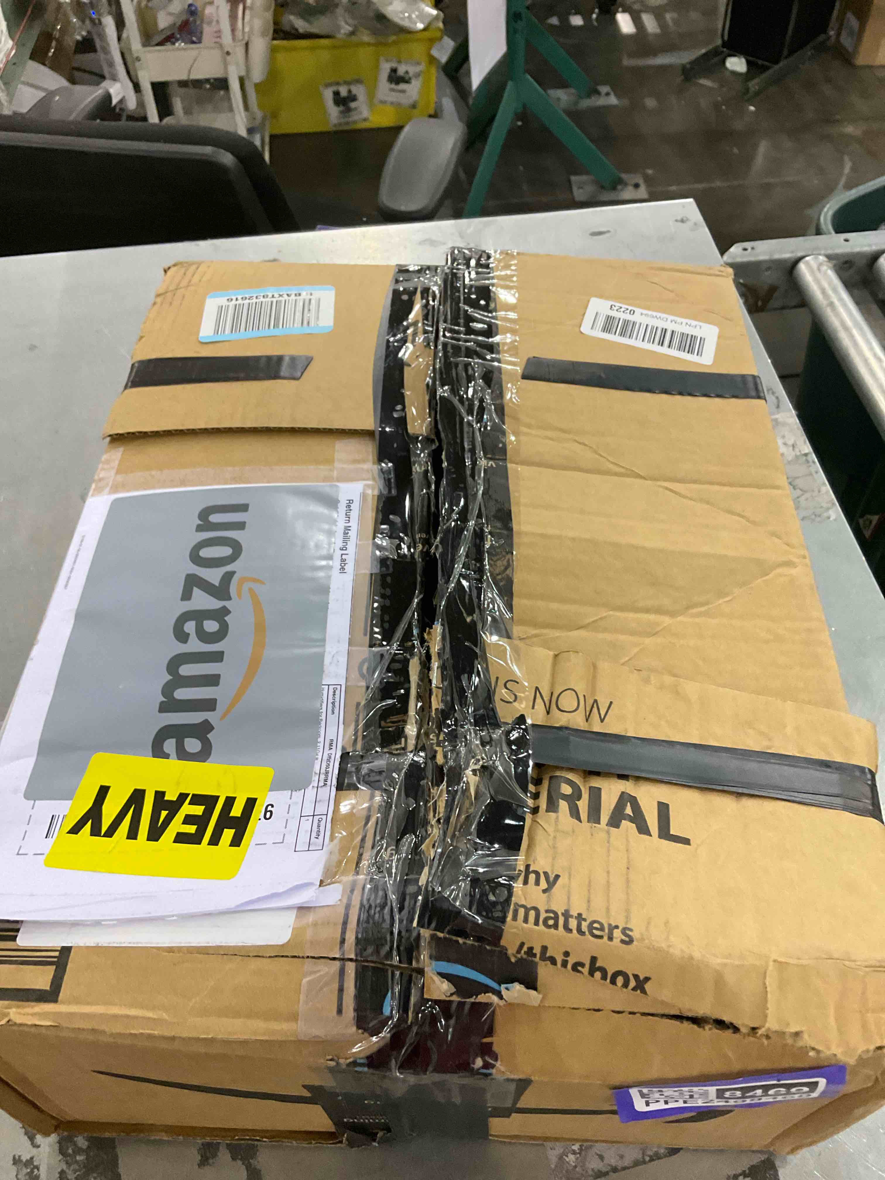 https://s3.amazonaws.com/lotting-images-prod/bidfta/PPE2498469_1746471975100.jpeg