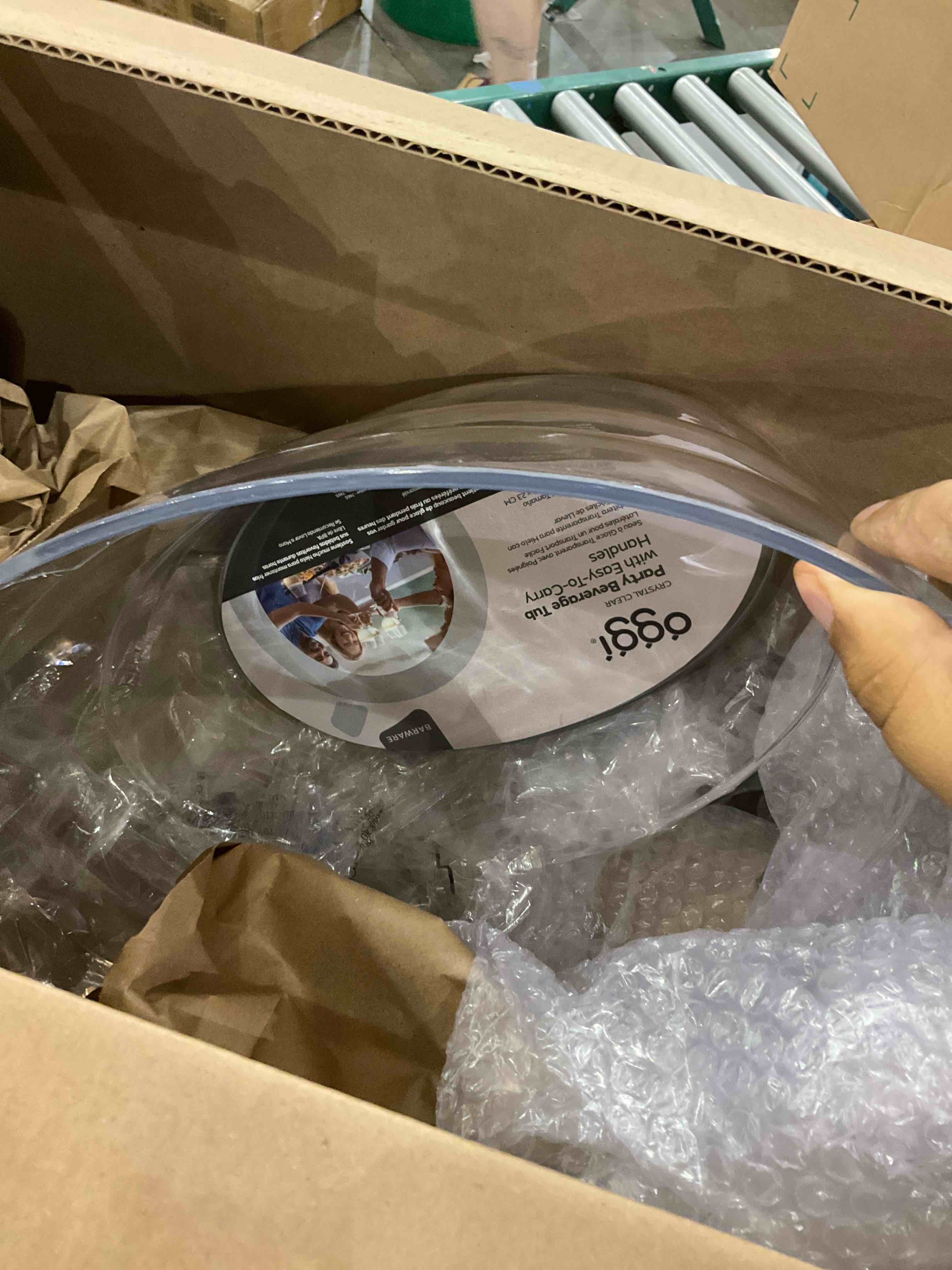 https://s3.amazonaws.com/lotting-images-prod/bidfta/PPE2498498_1746534175991.jpeg