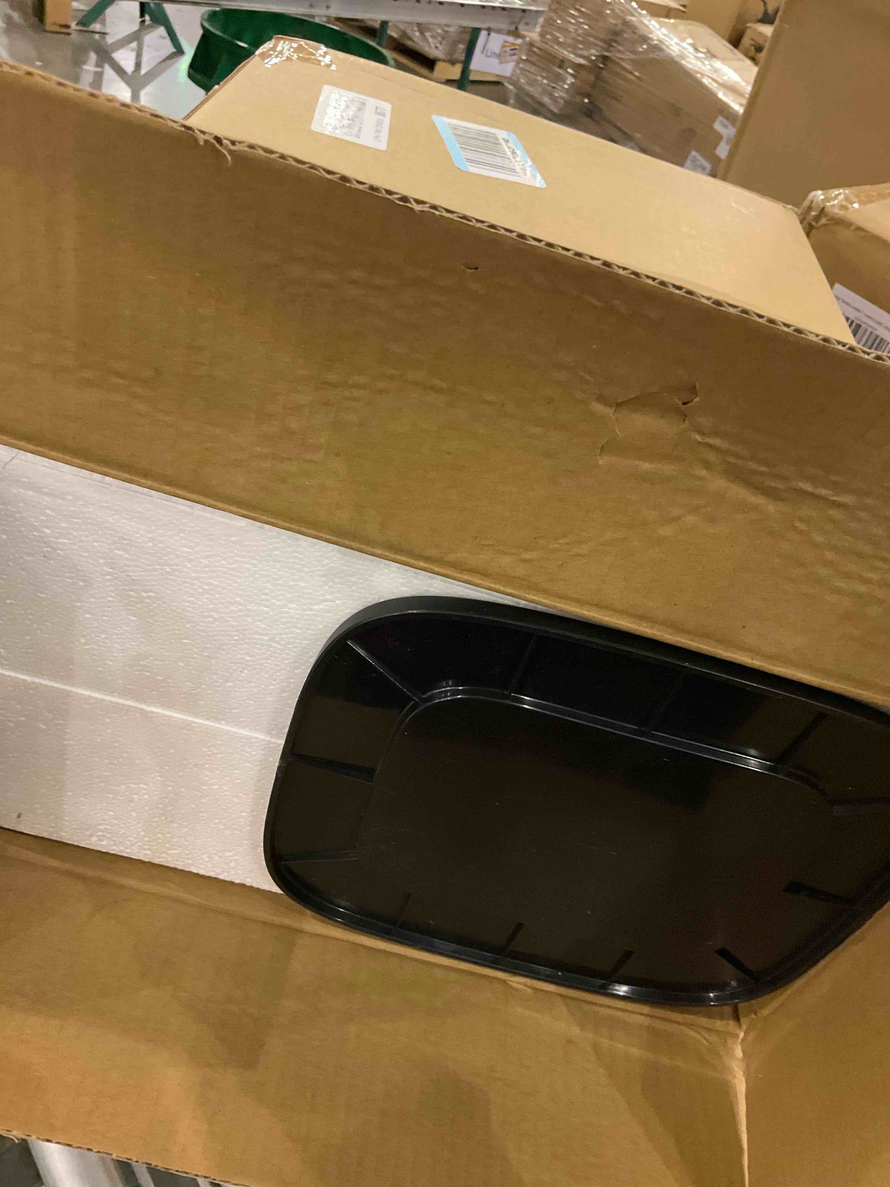 https://s3.amazonaws.com/lotting-images-prod/bidfta/PPE2498681_1746533345867.jpeg