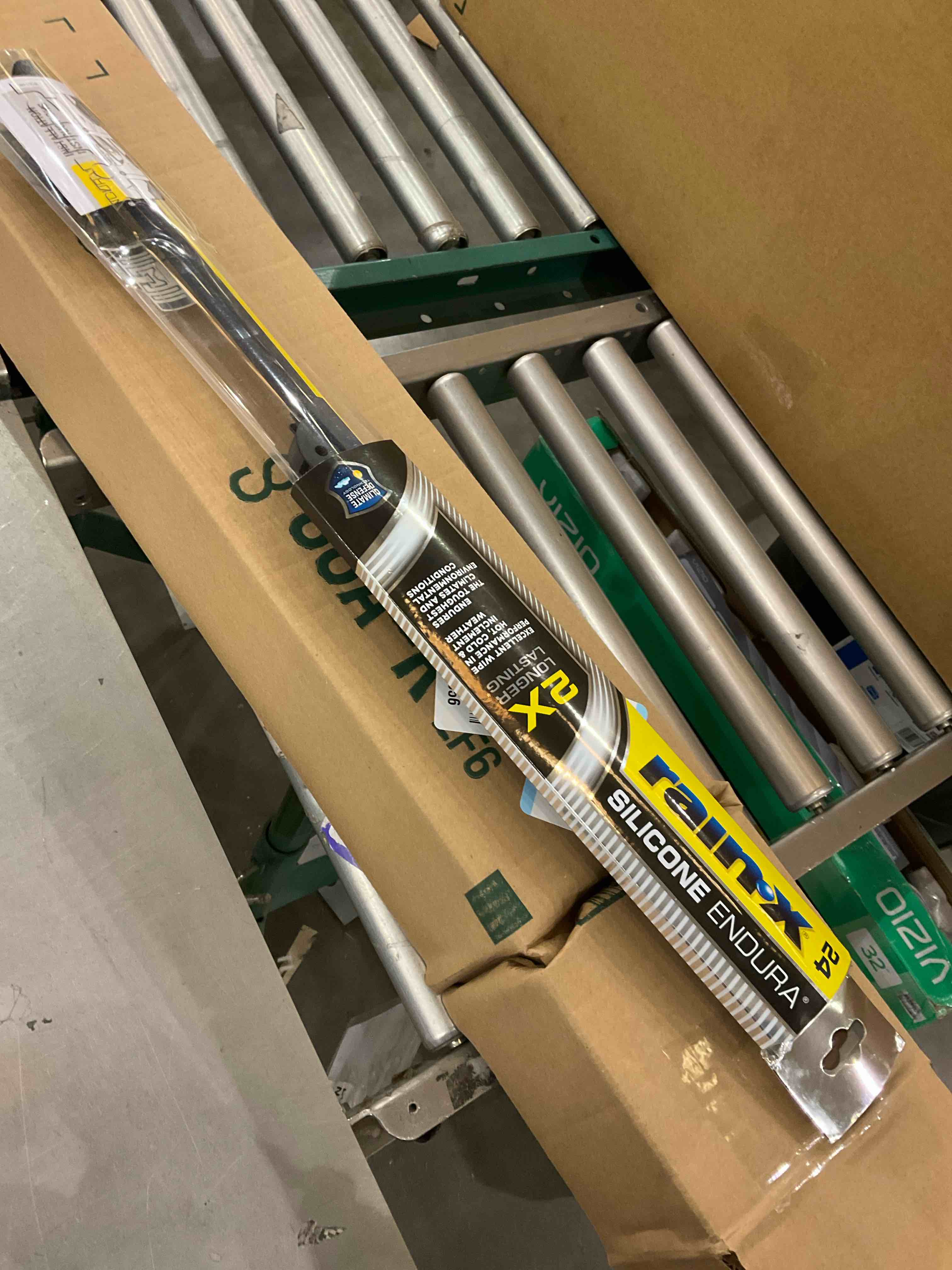 https://s3.amazonaws.com/lotting-images-prod/bidfta/PPE2498766_1746535385467.jpeg