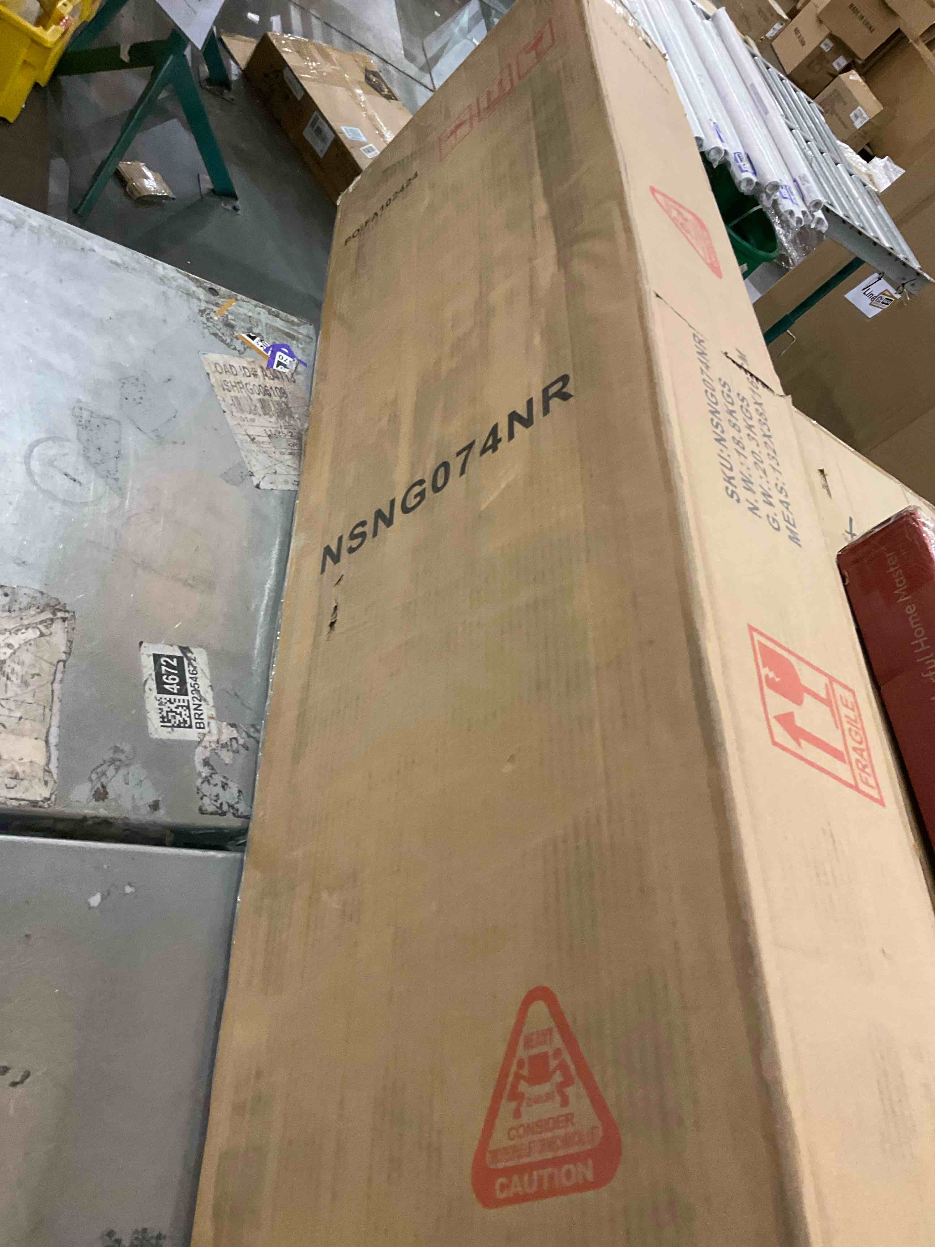 https://s3.amazonaws.com/lotting-images-prod/bidfta/PPE2498812_1746537905409.jpeg