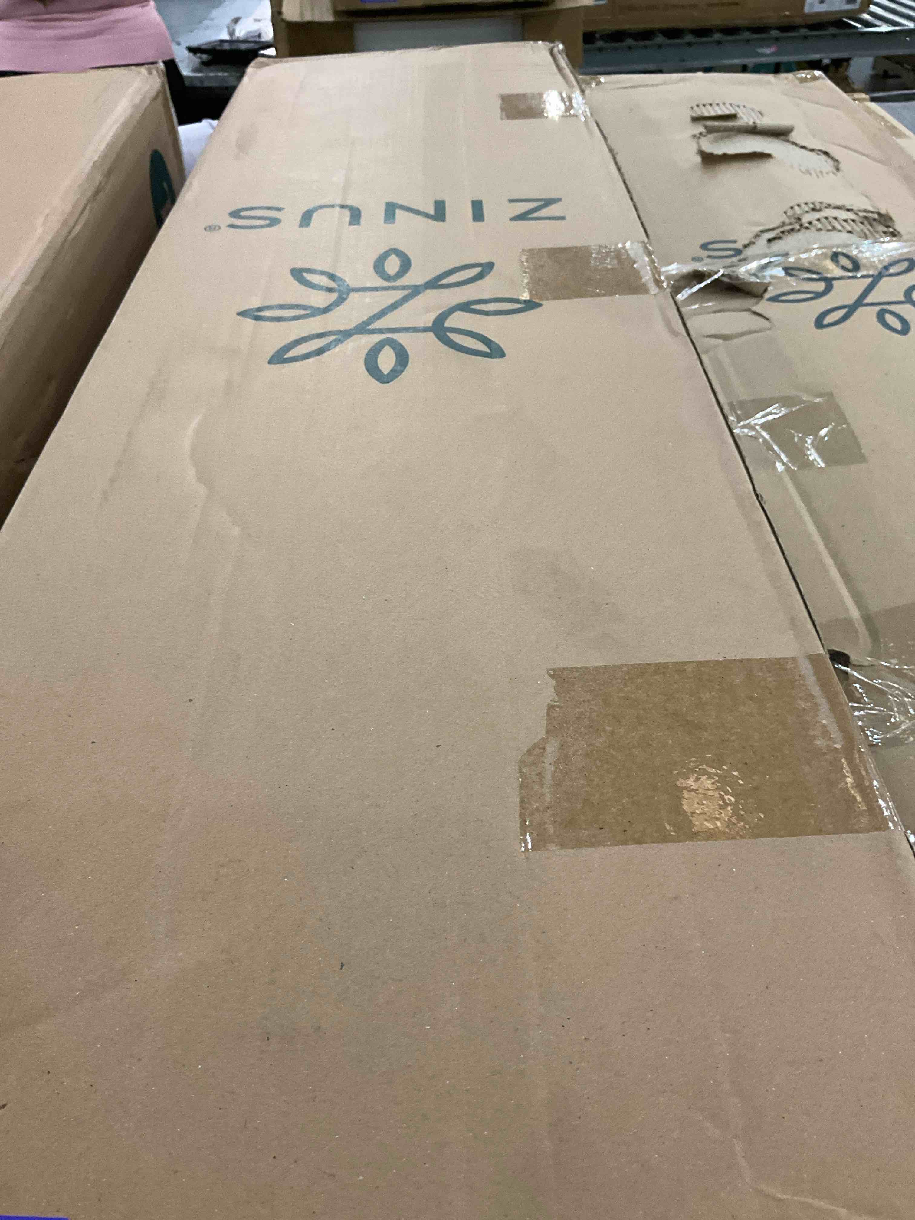 https://s3.amazonaws.com/lotting-images-prod/bidfta/PPE2498946_1746552975414.jpeg