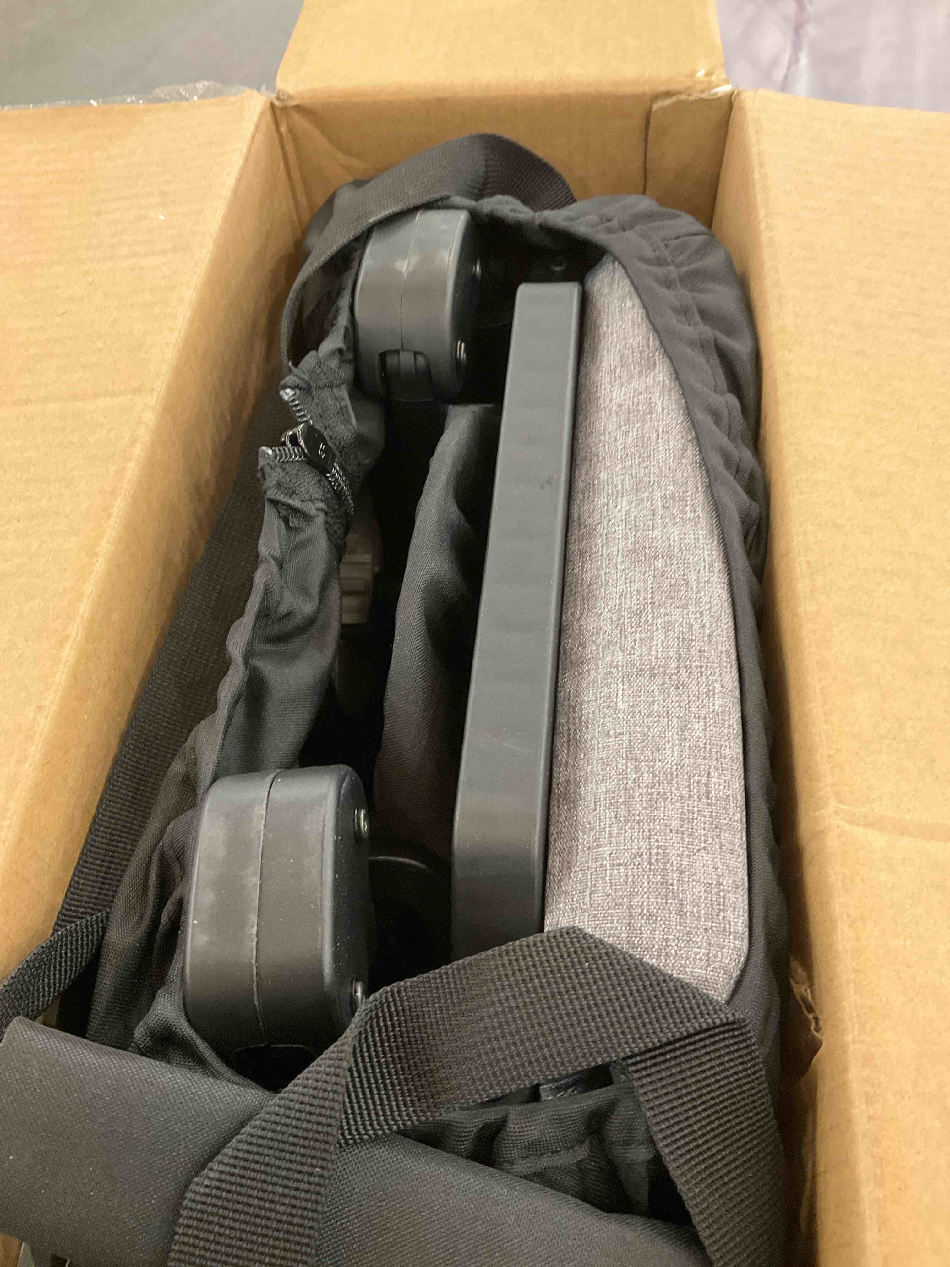 https://s3.amazonaws.com/lotting-images-prod/bidfta/PPE2498947_1746553412557.jpeg