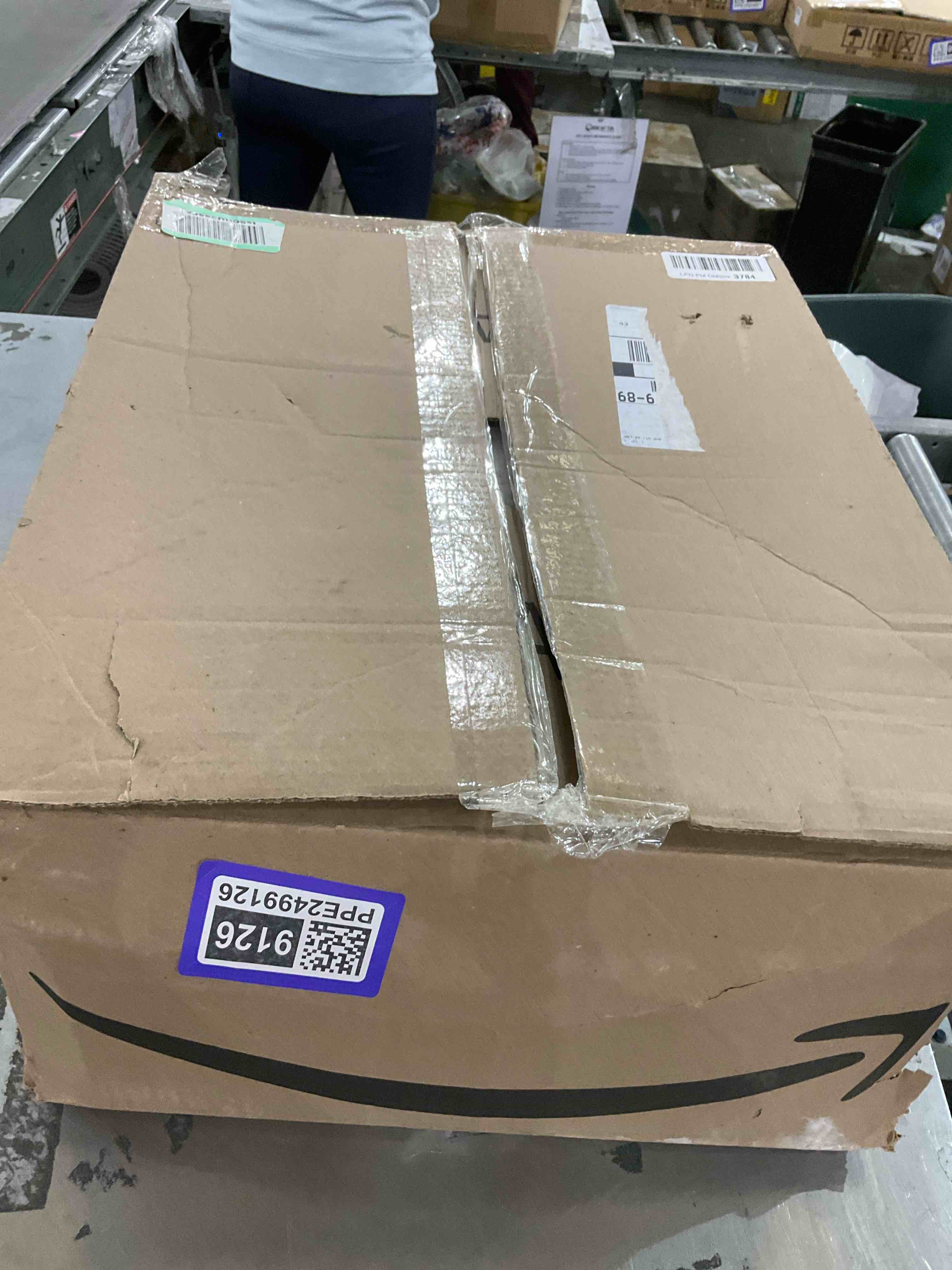 https://s3.amazonaws.com/lotting-images-prod/bidfta/PPE2499126_1746554128061.jpeg