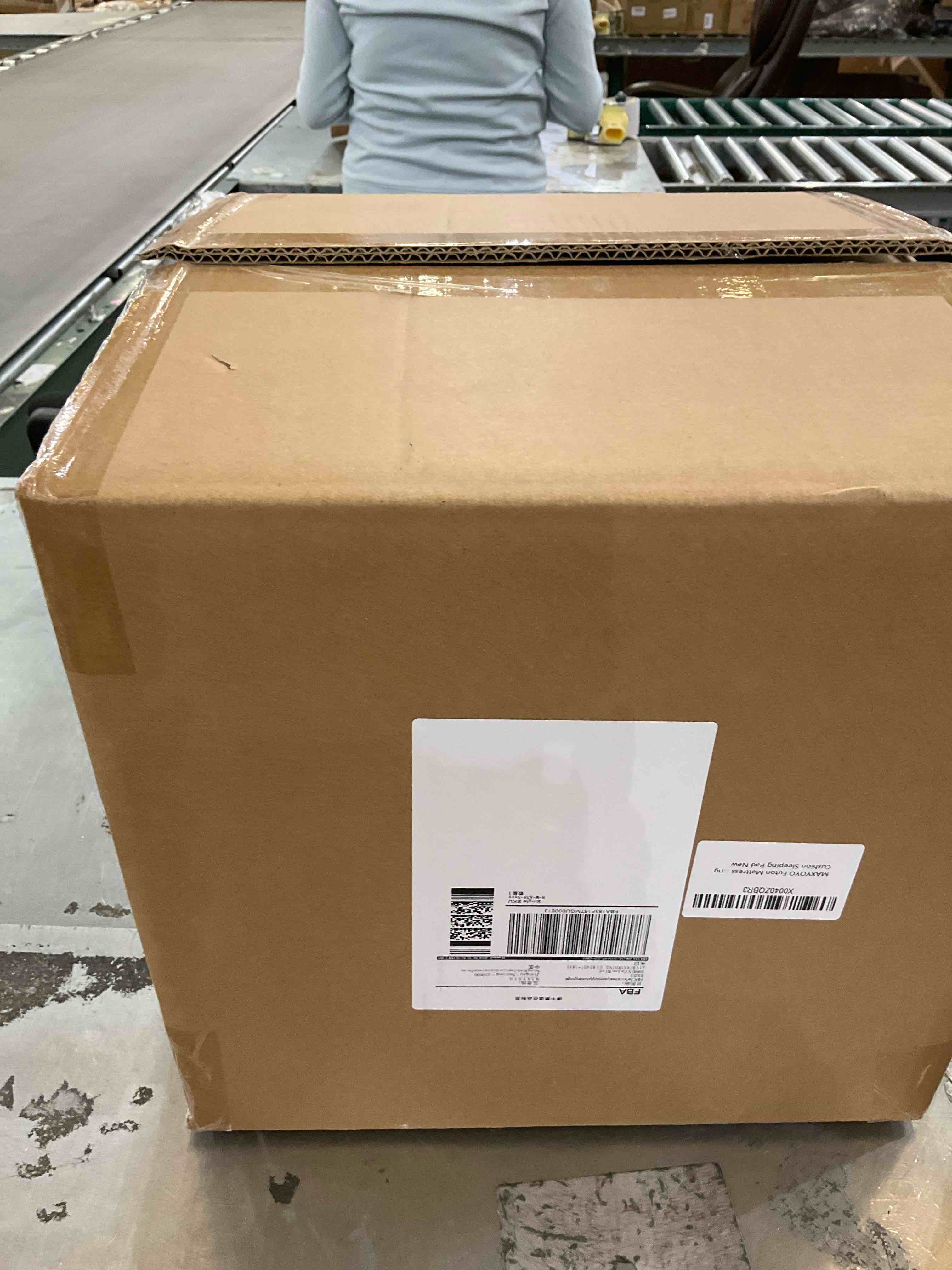 https://s3.amazonaws.com/lotting-images-prod/bidfta/PPE2499160_1746558996017.jpeg
