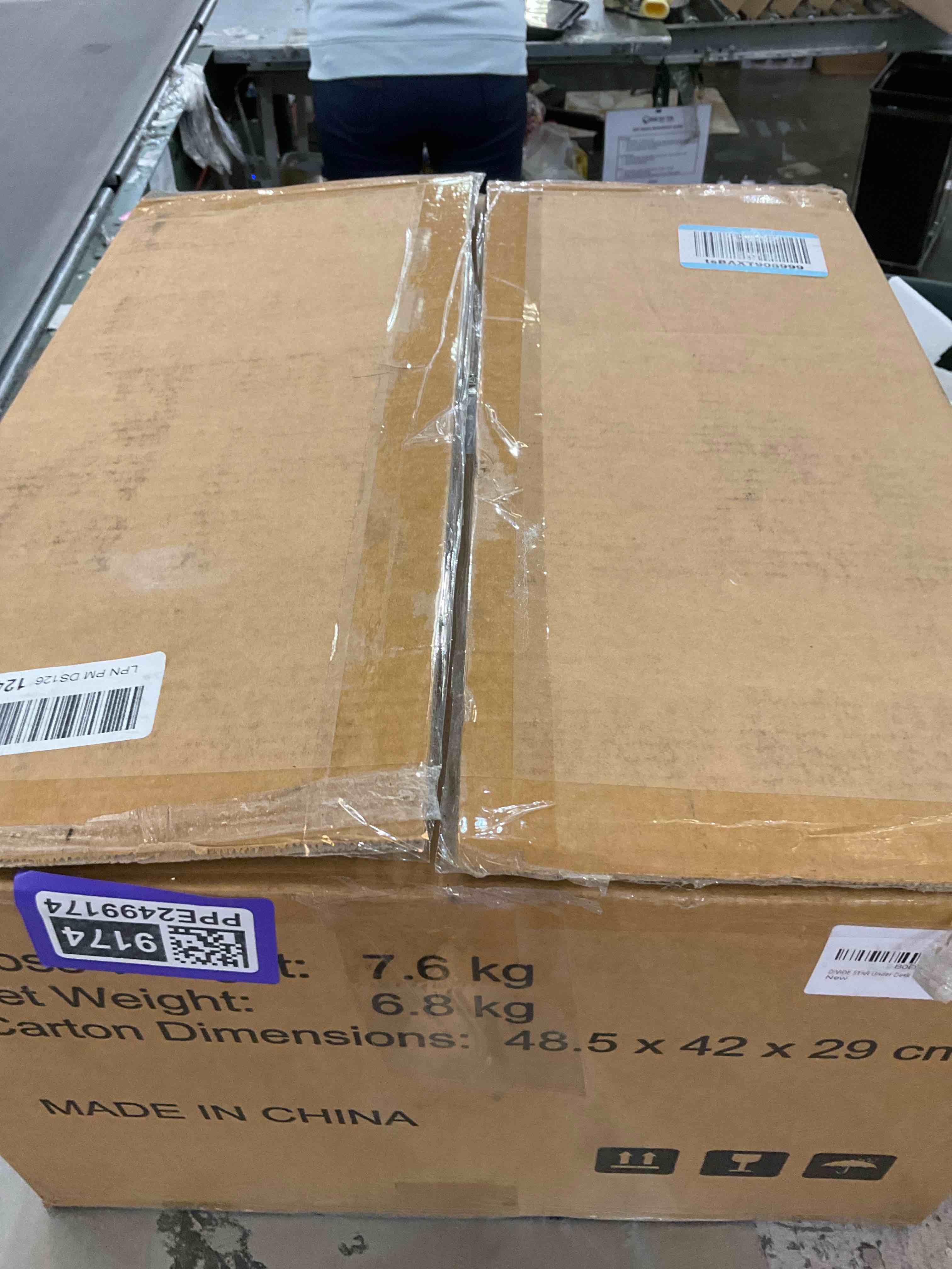 https://s3.amazonaws.com/lotting-images-prod/bidfta/PPE2499174_1746557301844.jpeg