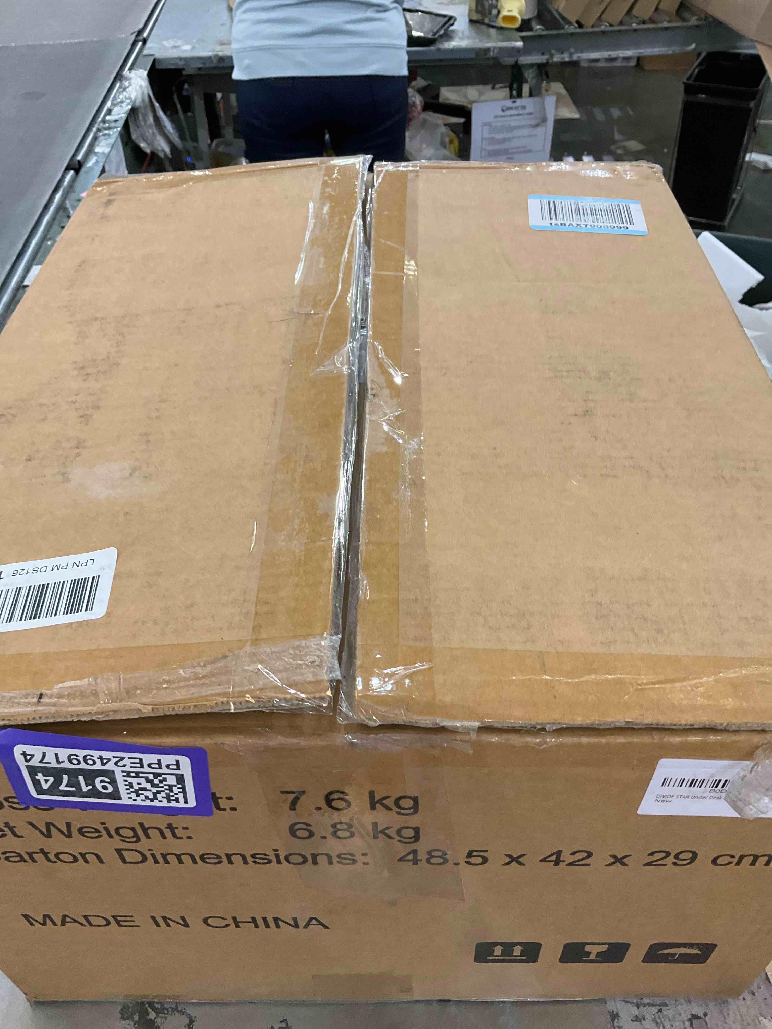 https://s3.amazonaws.com/lotting-images-prod/bidfta/PPE2499174_1746557302860.jpeg