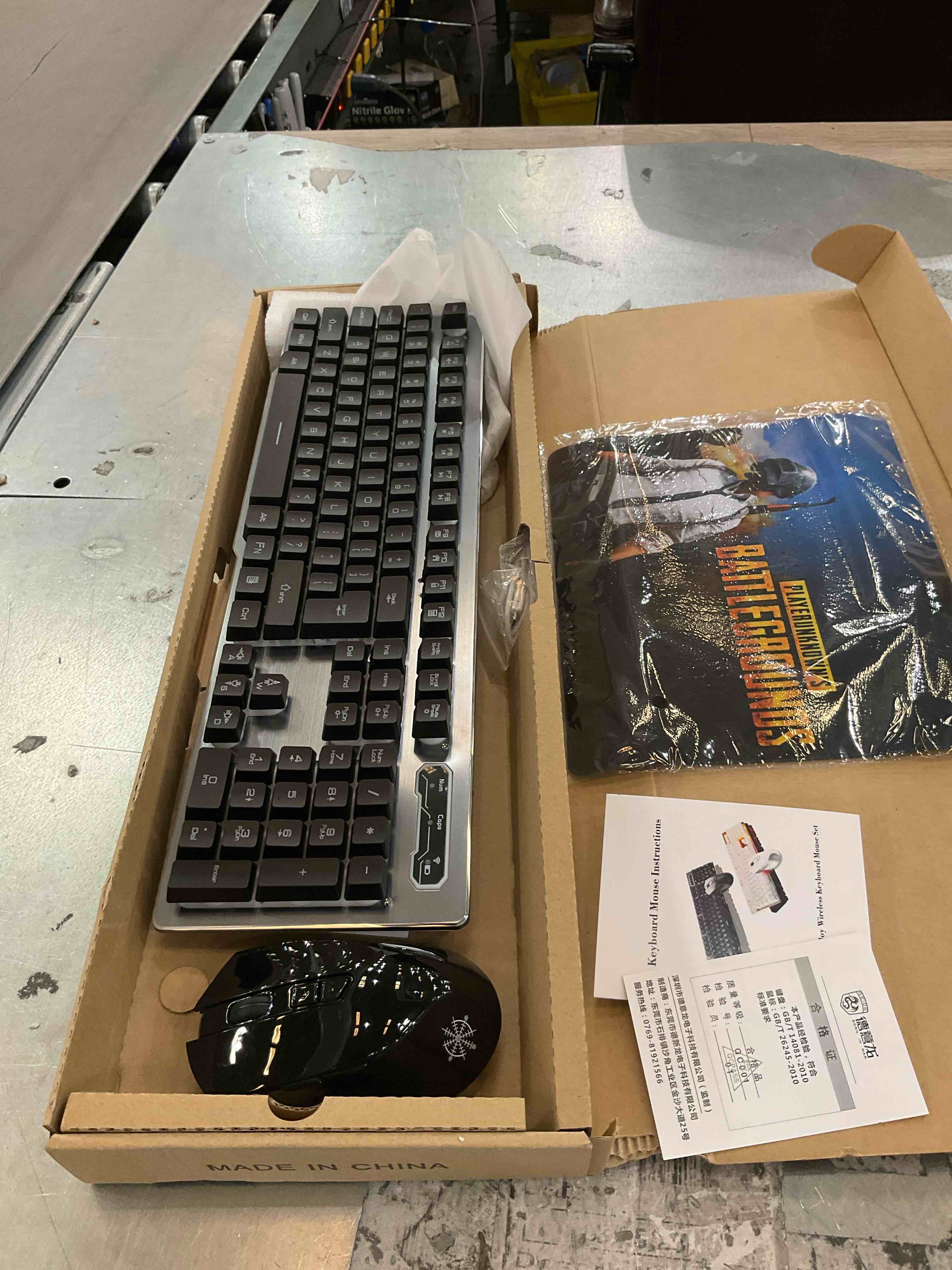 https://s3.amazonaws.com/lotting-images-prod/bidfta/PPE2499232_1746557324667.jpeg