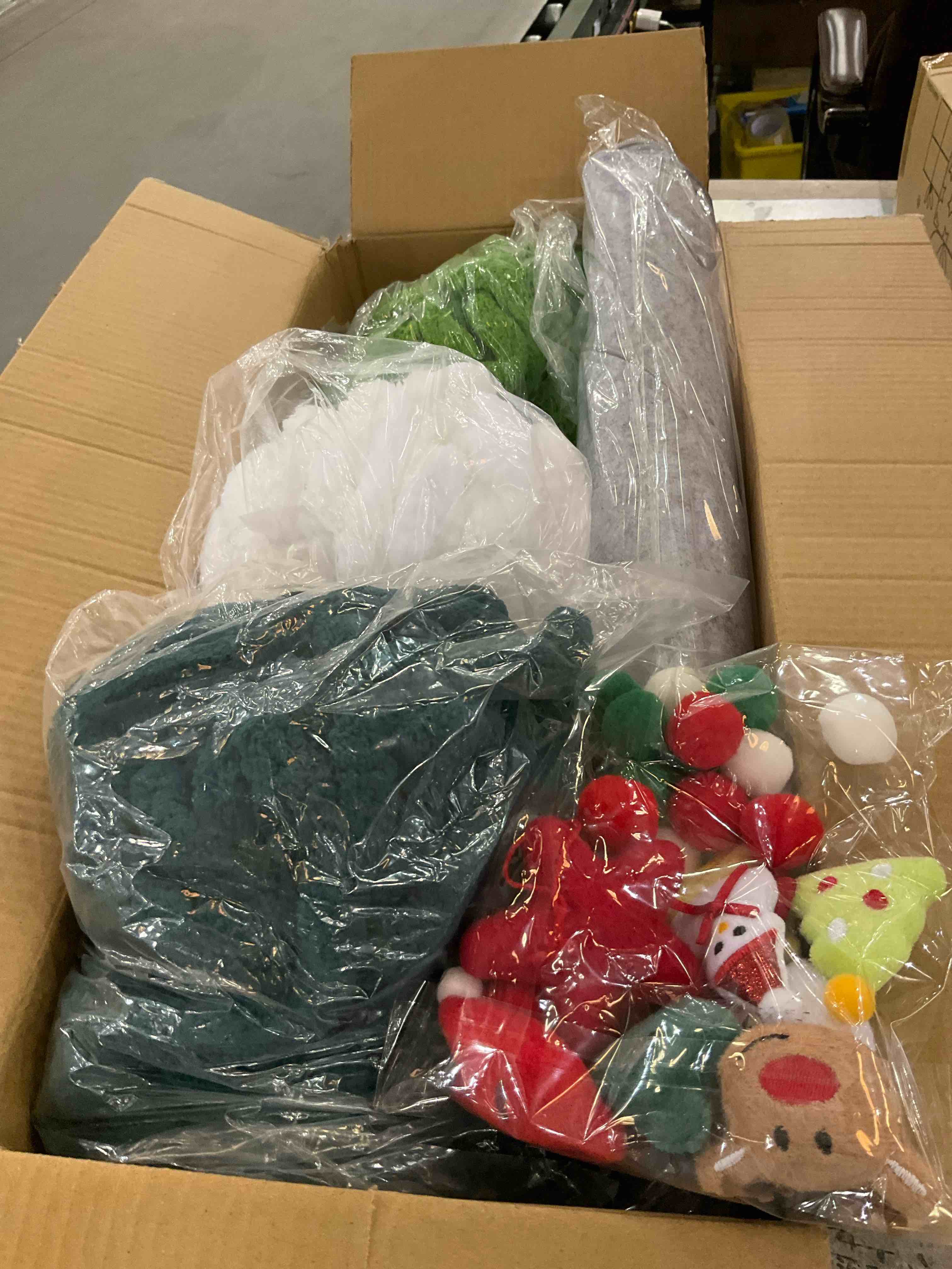 https://s3.amazonaws.com/lotting-images-prod/bidfta/PPE2499334_1746557073226.jpeg