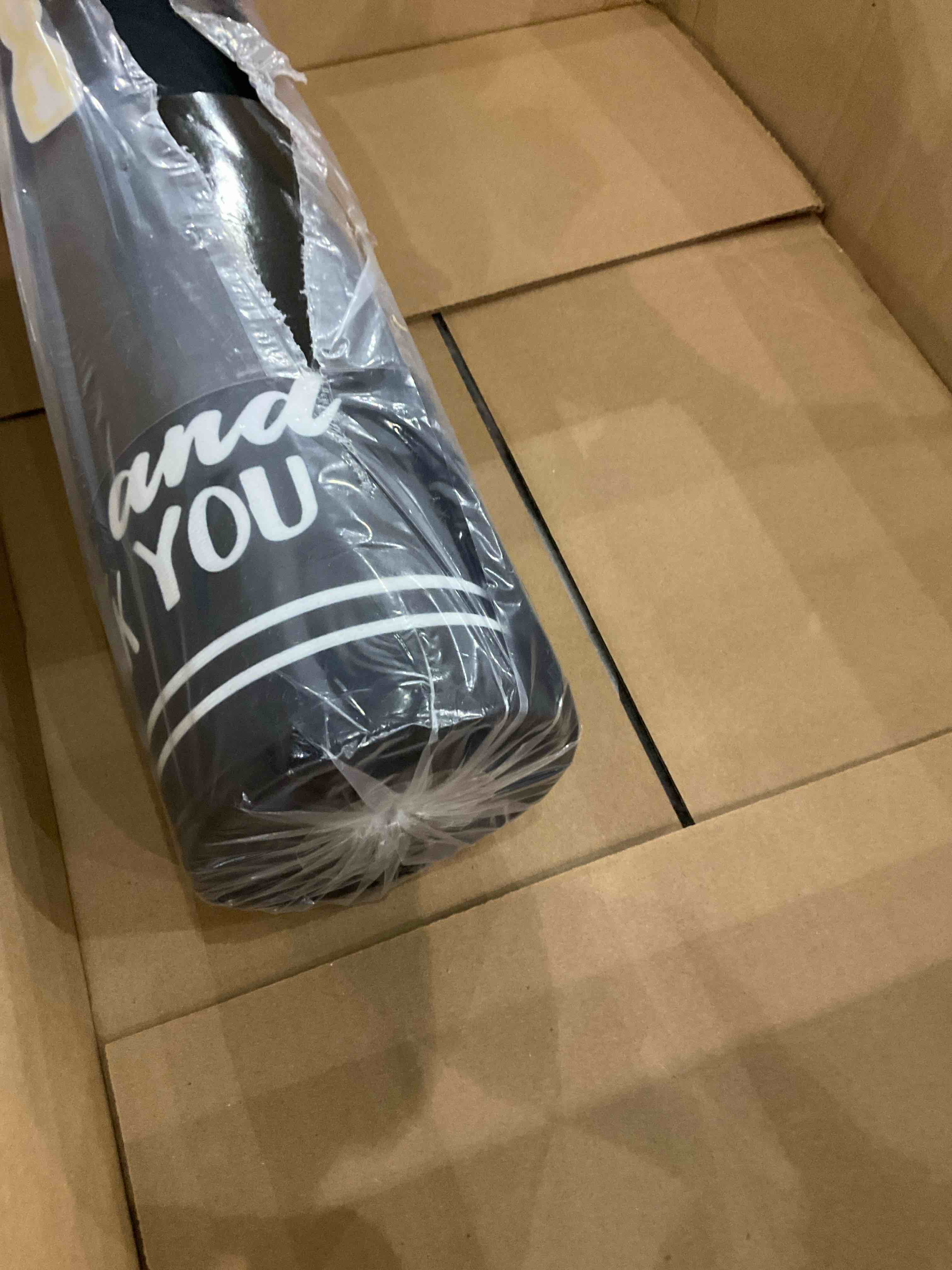https://s3.amazonaws.com/lotting-images-prod/bidfta/PPE2499405_1746617233788.jpeg