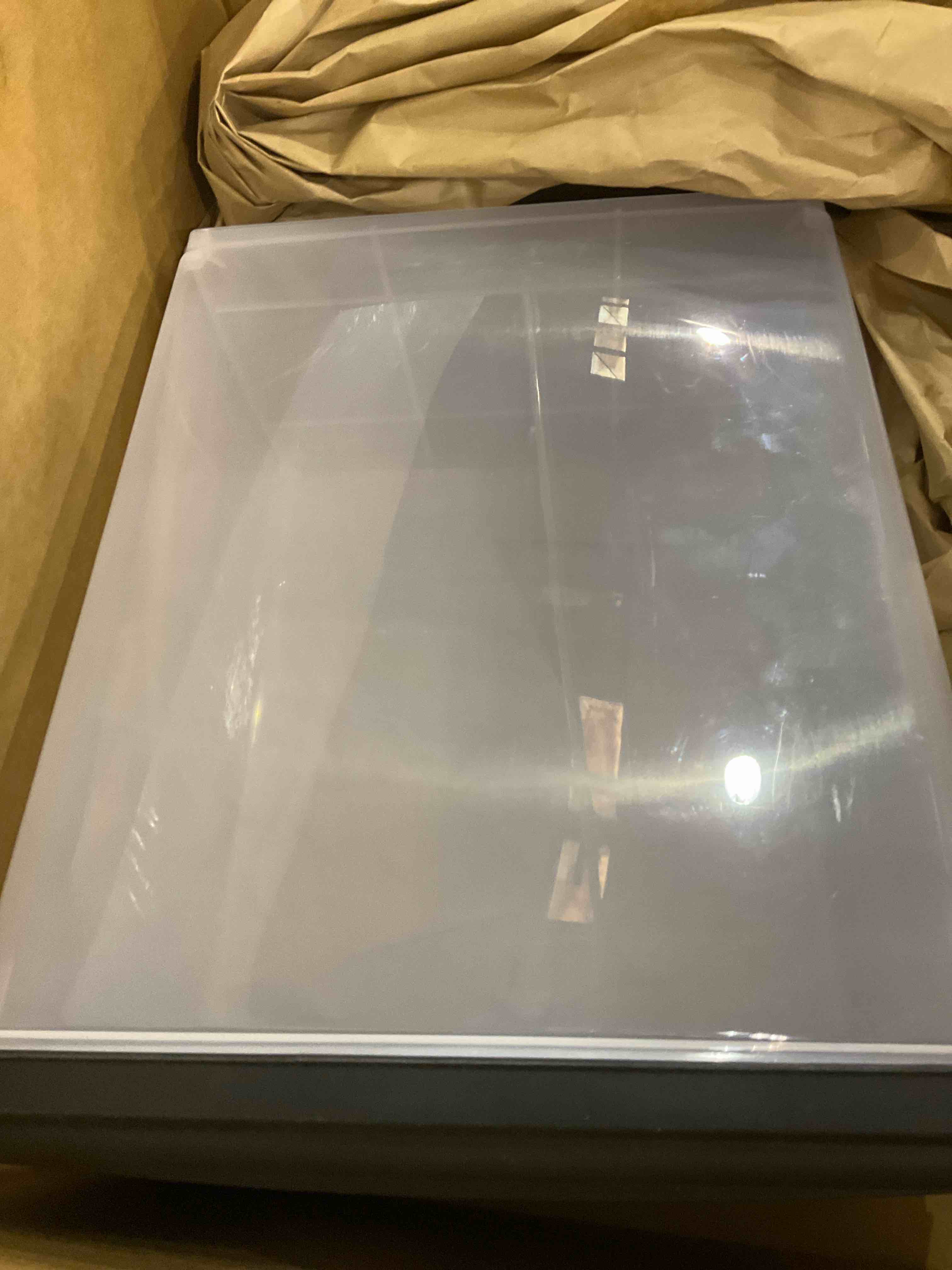 https://s3.amazonaws.com/lotting-images-prod/bidfta/PPE2499555_1746705017461.jpeg