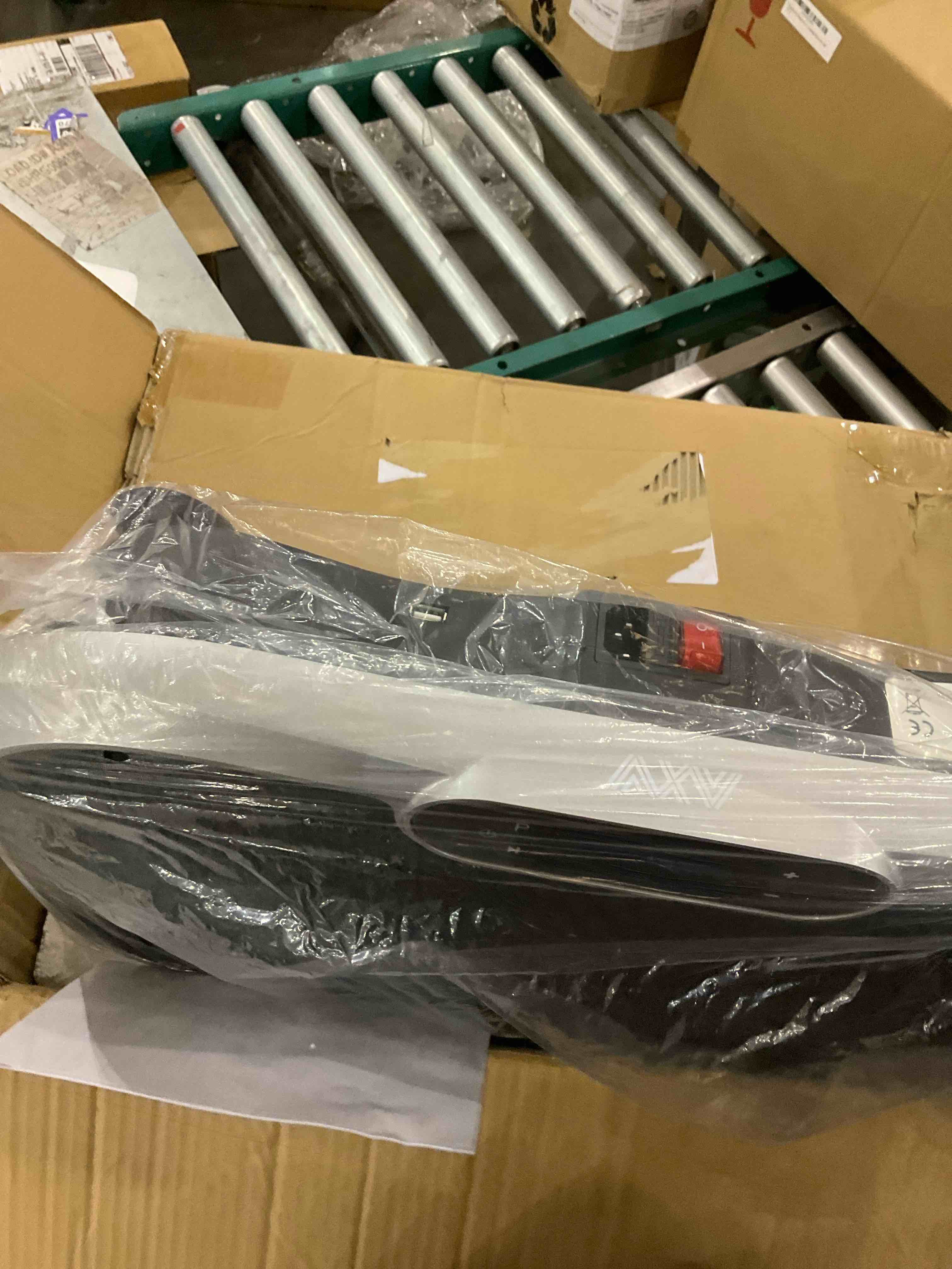 https://s3.amazonaws.com/lotting-images-prod/bidfta/PPE2499560_1746705713793.jpeg