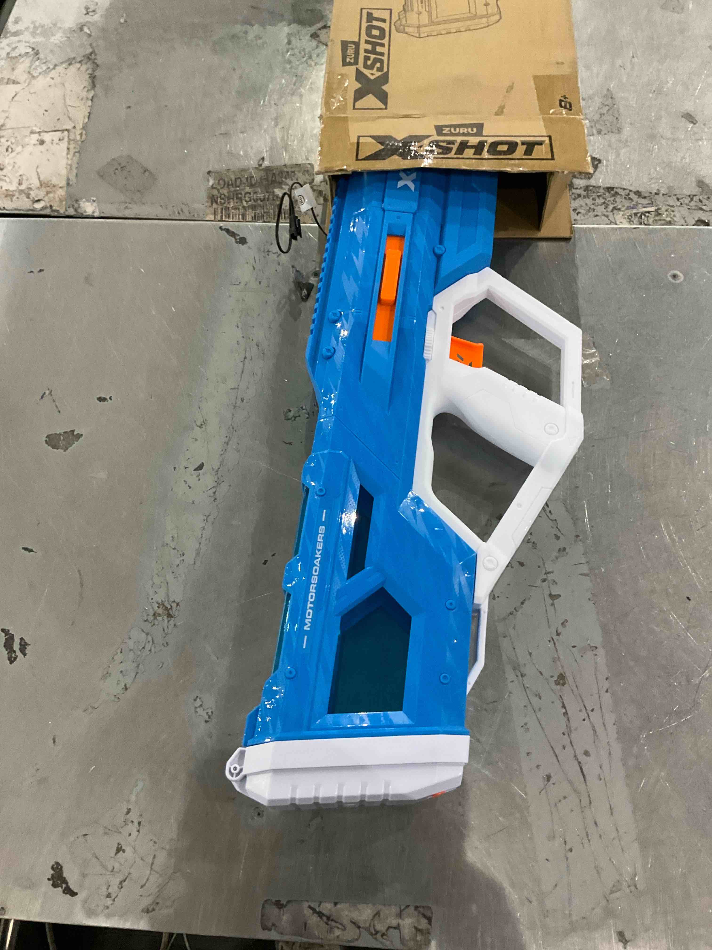 https://s3.amazonaws.com/lotting-images-prod/bidfta/PPE2499930_1746788863981.jpeg