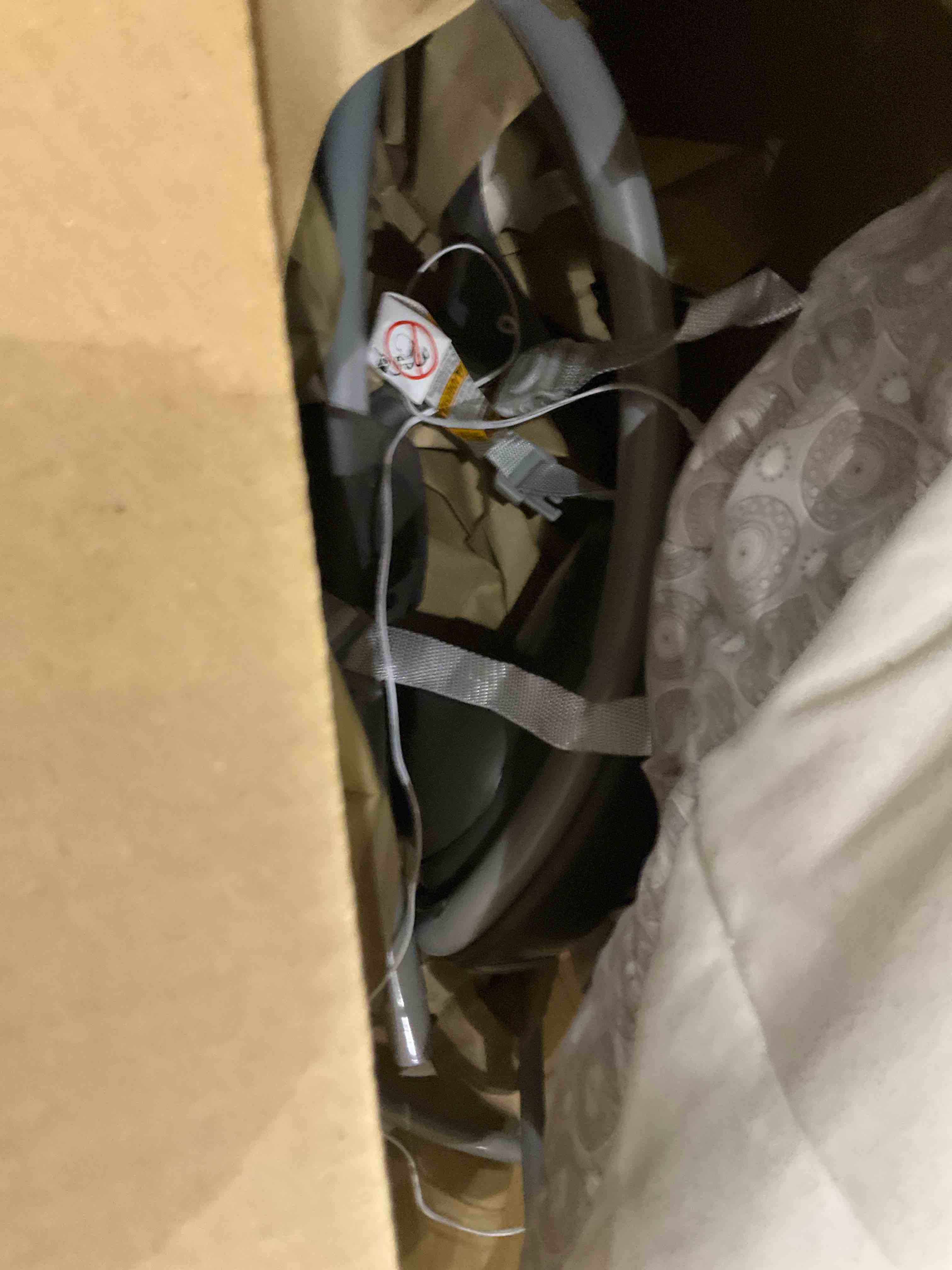 https://s3.amazonaws.com/lotting-images-prod/bidfta/PPE2499951_1746789972954.jpeg