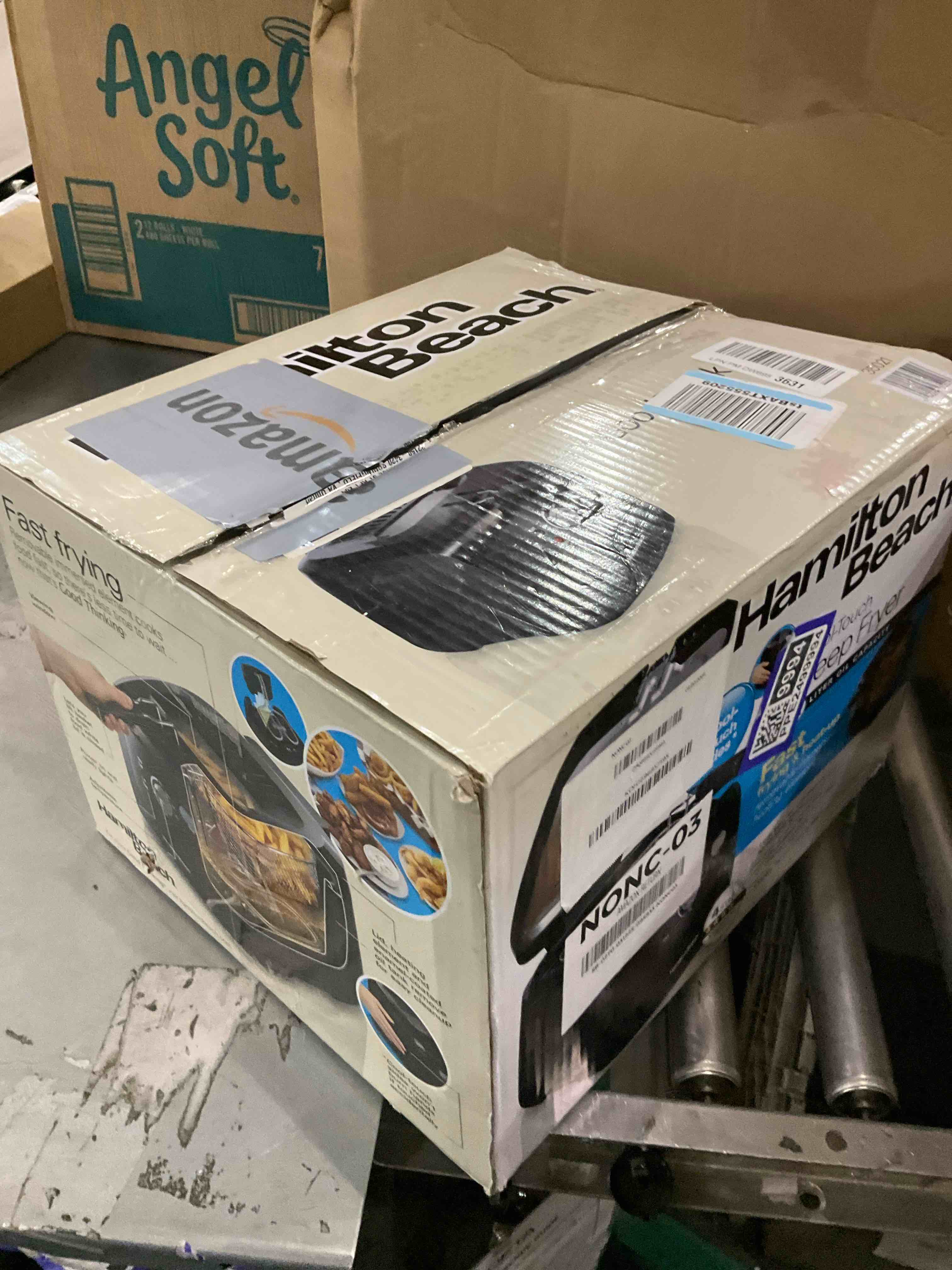 https://s3.amazonaws.com/lotting-images-prod/bidfta/PPE2499994_1746790090519.jpeg
