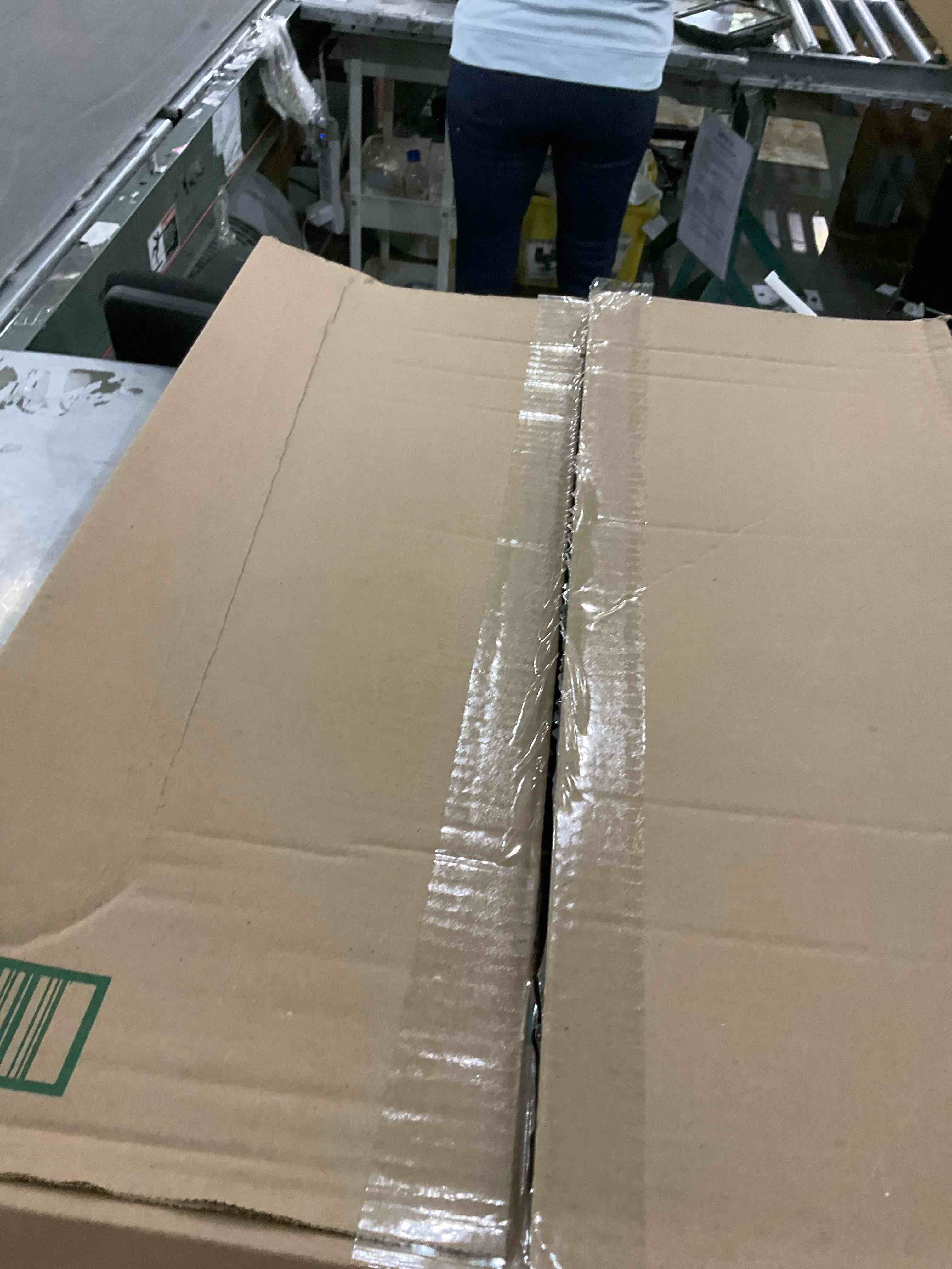 https://s3.amazonaws.com/lotting-images-prod/bidfta/PPE2500016_1746533731932.jpeg