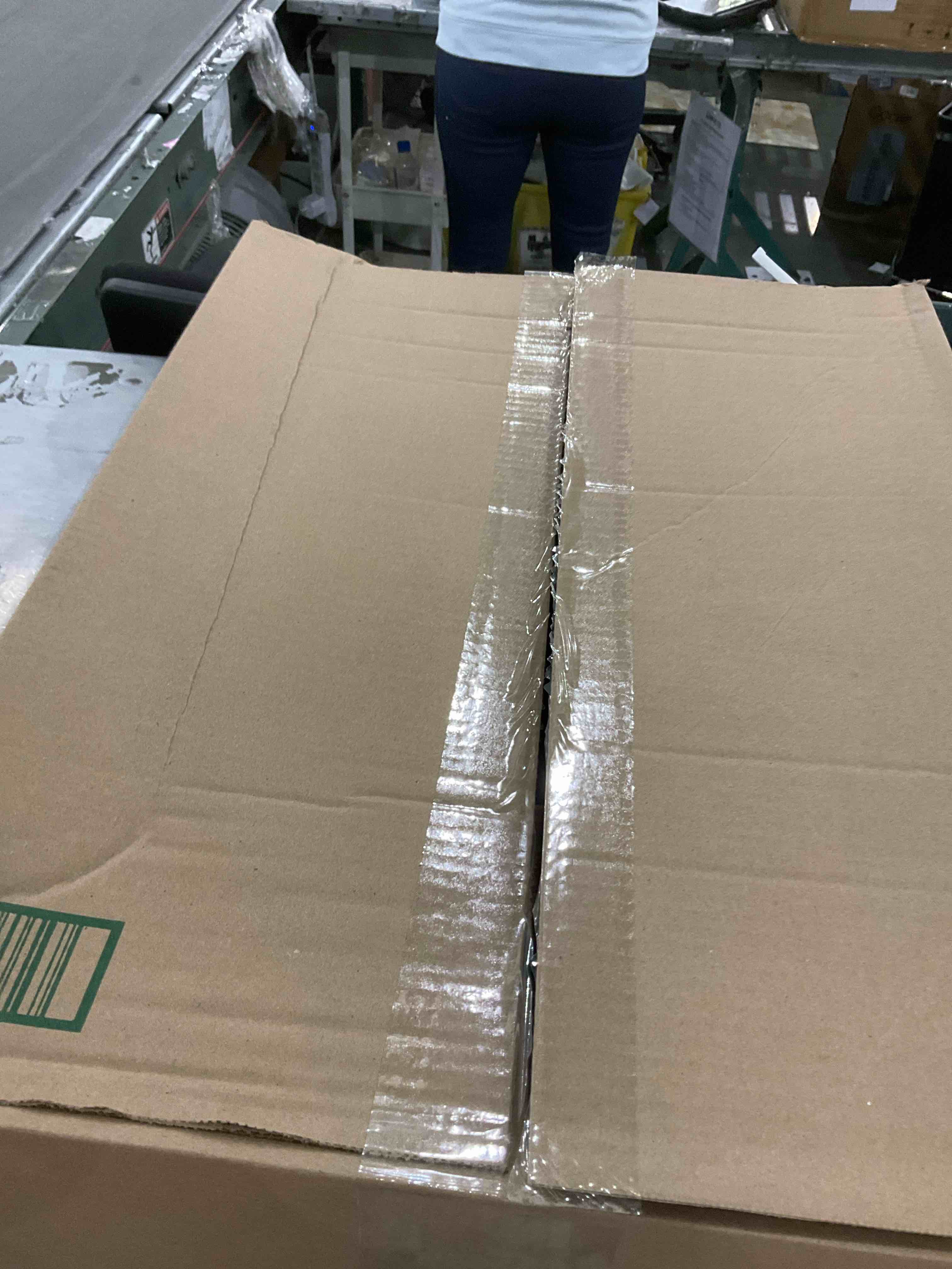 https://s3.amazonaws.com/lotting-images-prod/bidfta/PPE2500016_1746533733084.jpeg