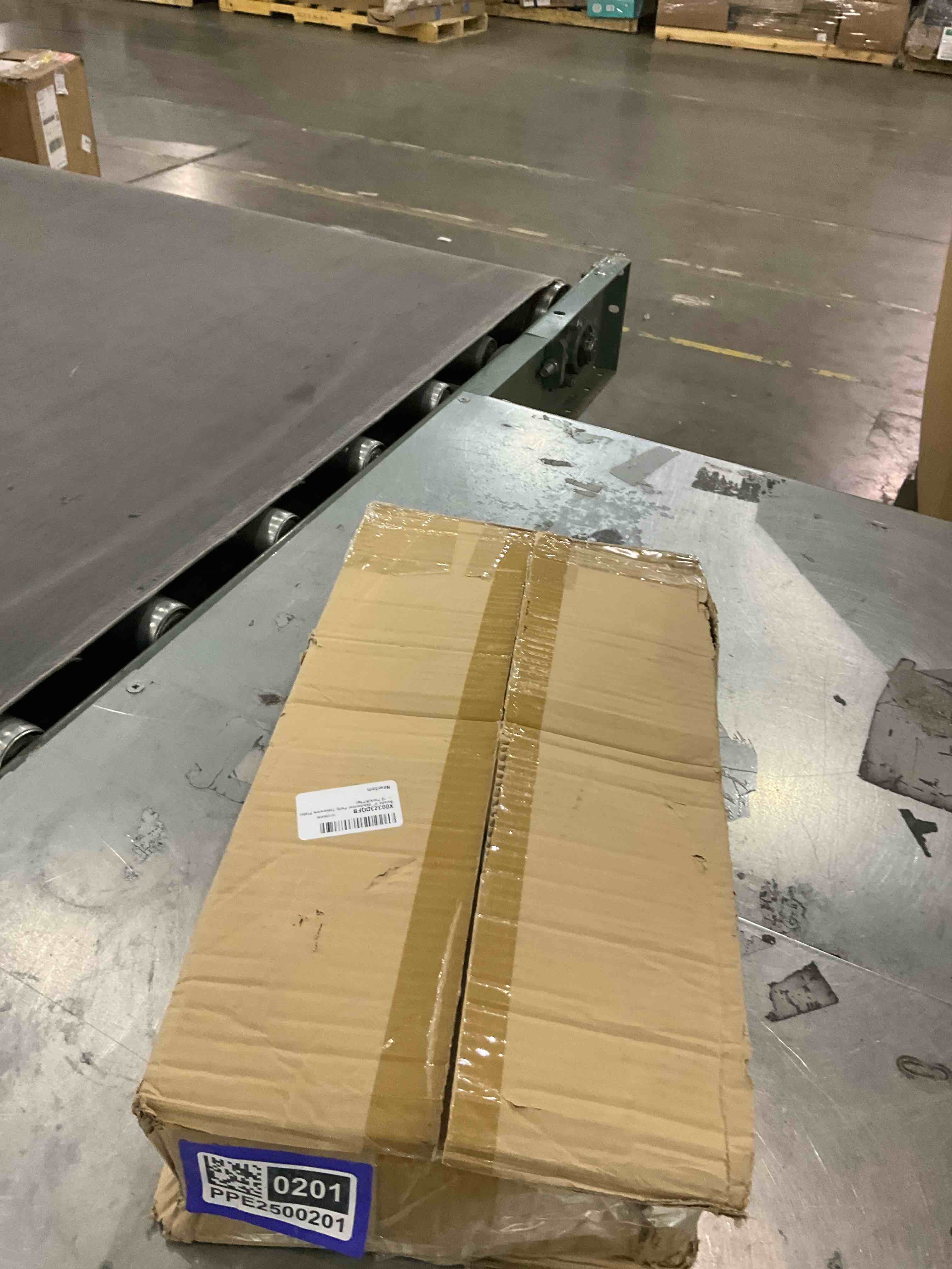 https://s3.amazonaws.com/lotting-images-prod/bidfta/PPE2500201_1746628150203.jpeg