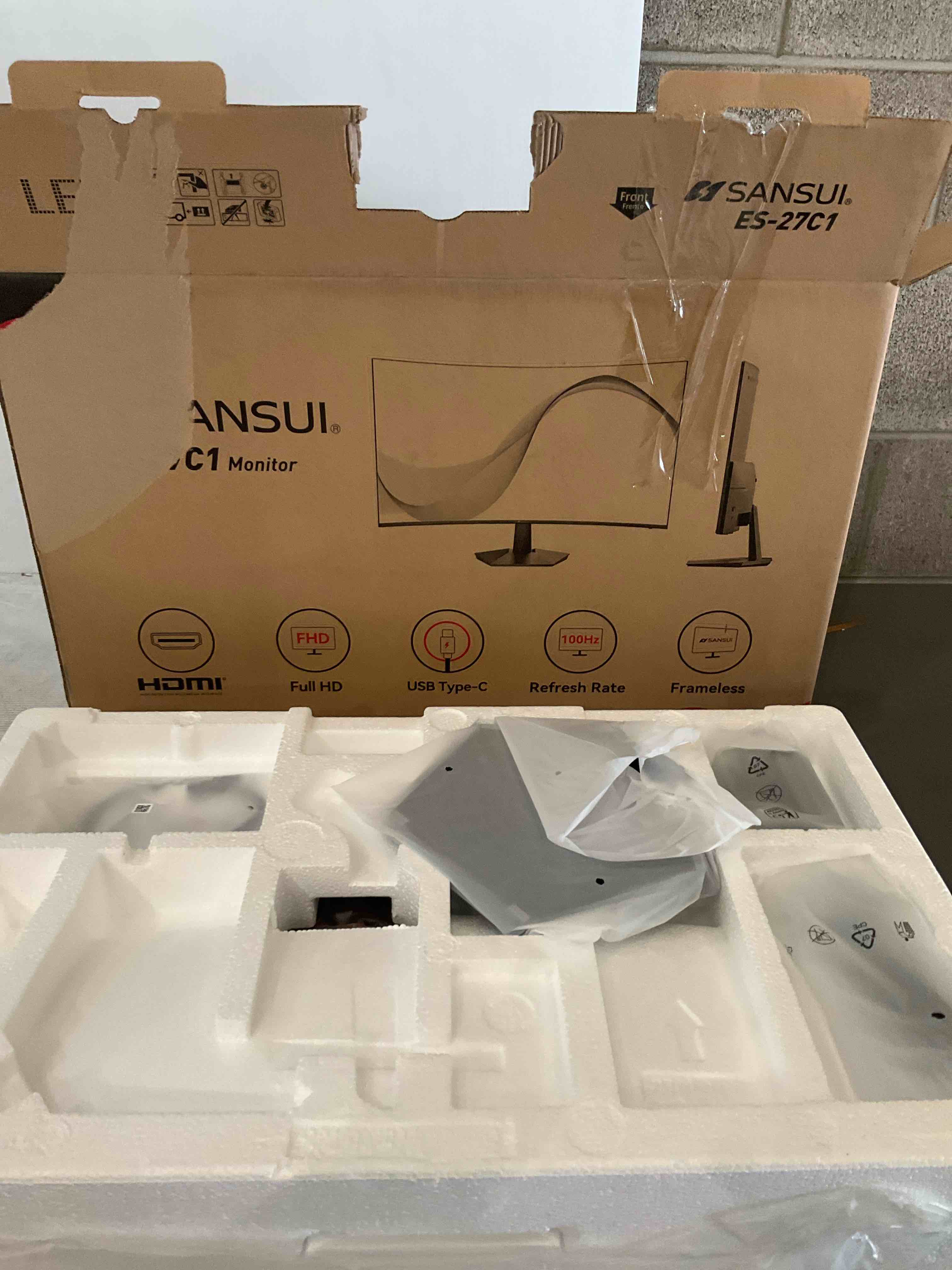 https://s3.amazonaws.com/lotting-images-prod/bidfta/PPE2500228_1747321468333.jpeg