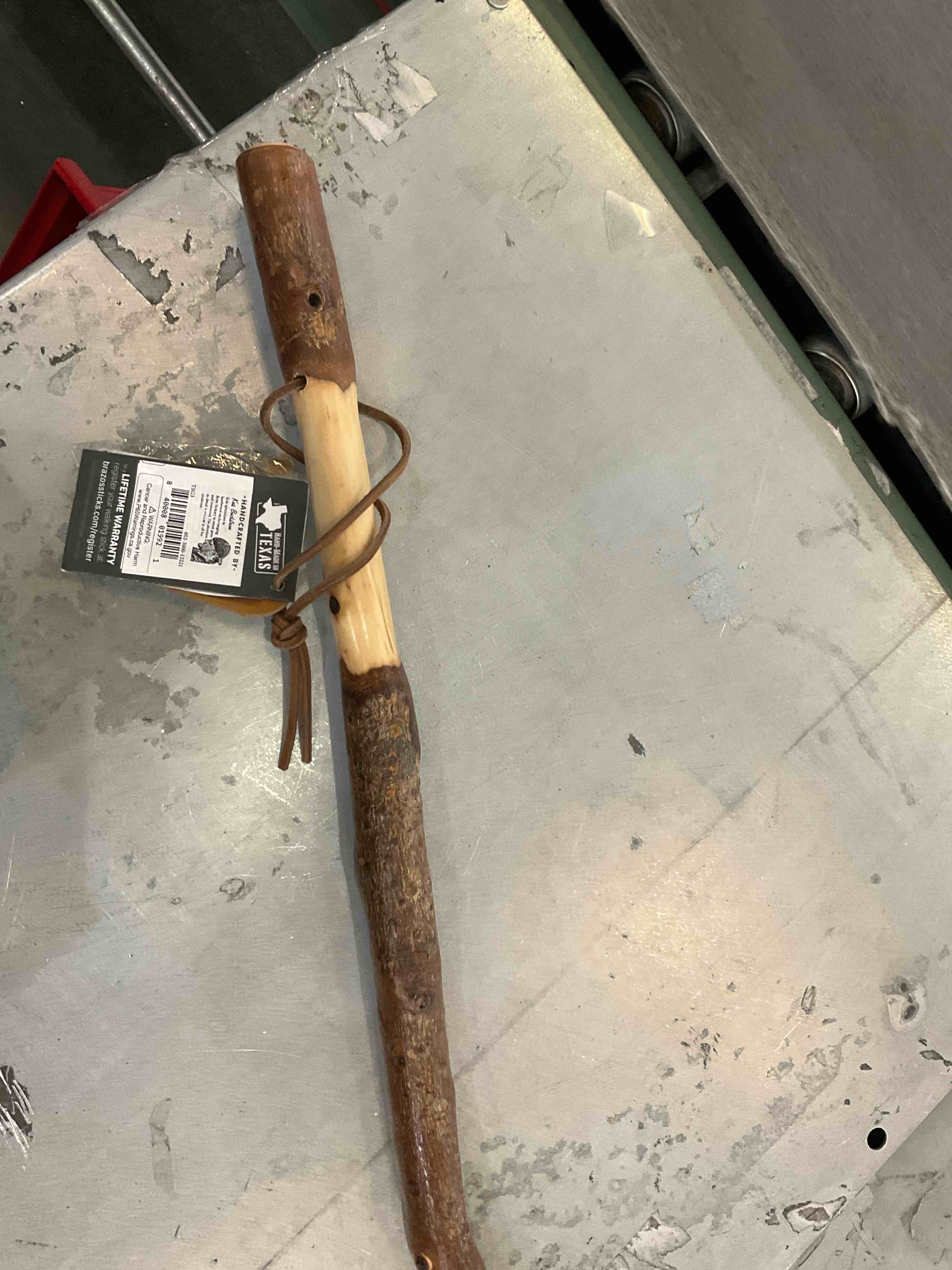 https://s3.amazonaws.com/lotting-images-prod/bidfta/PPE2500324_1746551817663.jpeg