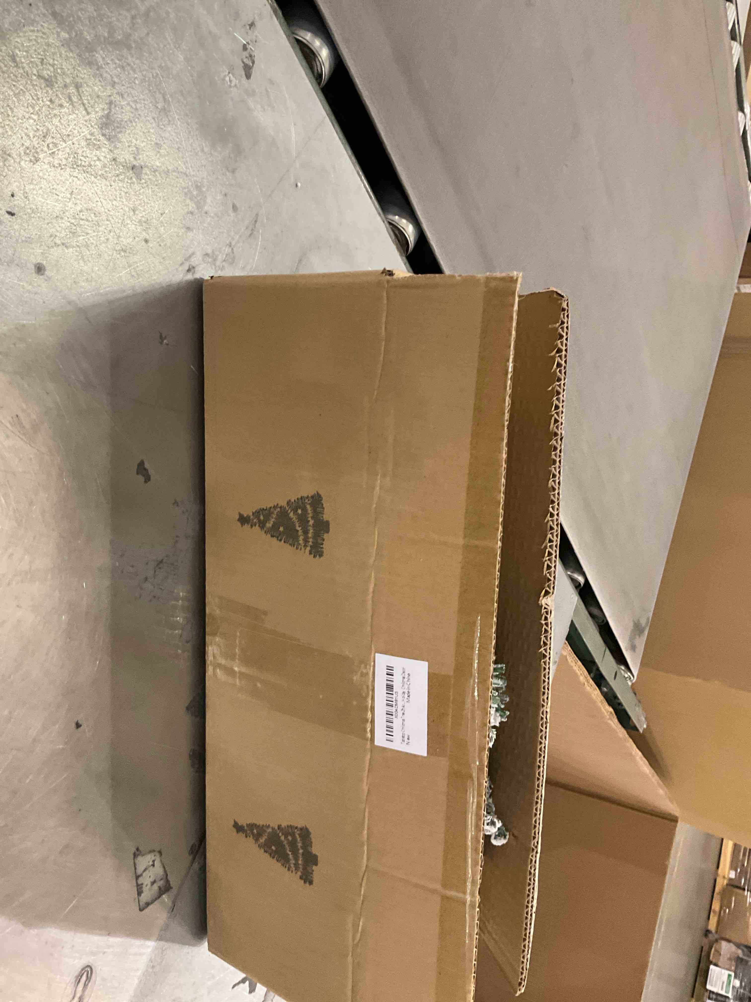 https://s3.amazonaws.com/lotting-images-prod/bidfta/PPE2500473_1746544138271.jpeg