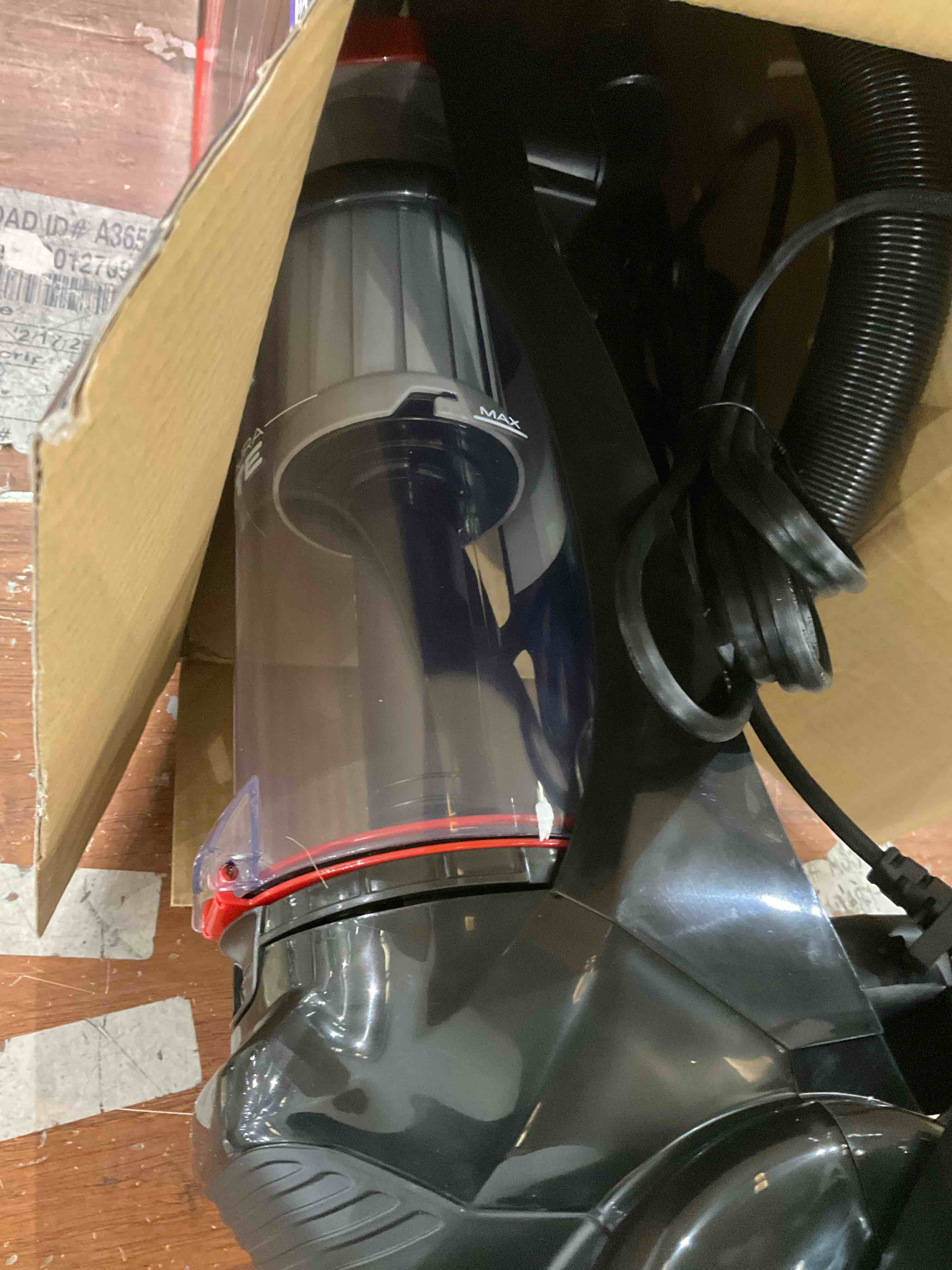 https://s3.amazonaws.com/lotting-images-prod/bidfta/PPE2500570_1746550611438.jpeg