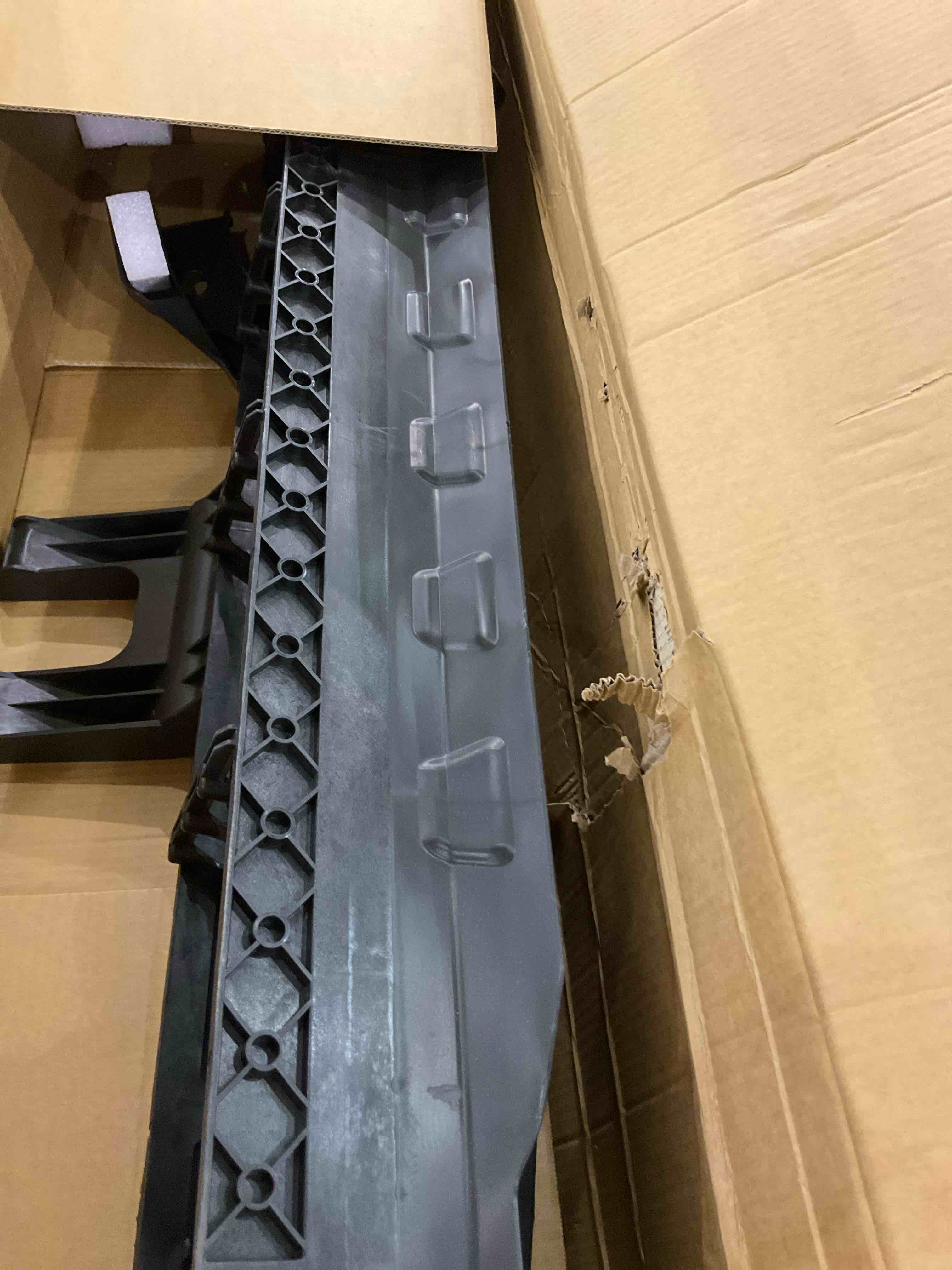 https://s3.amazonaws.com/lotting-images-prod/bidfta/PPE2500611_1746550426339.jpeg