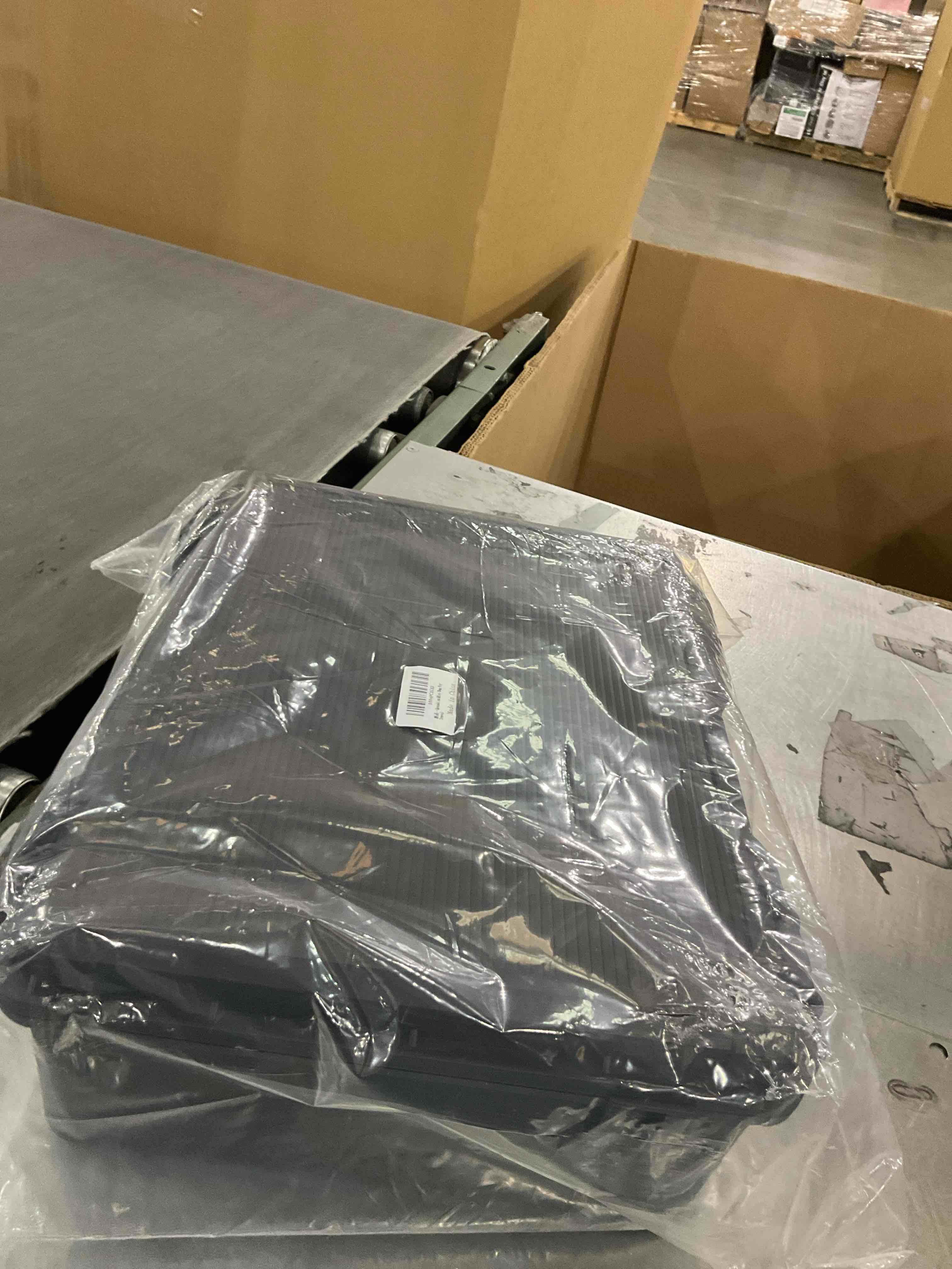 https://s3.amazonaws.com/lotting-images-prod/bidfta/PPE2500842_1746546281590.jpeg