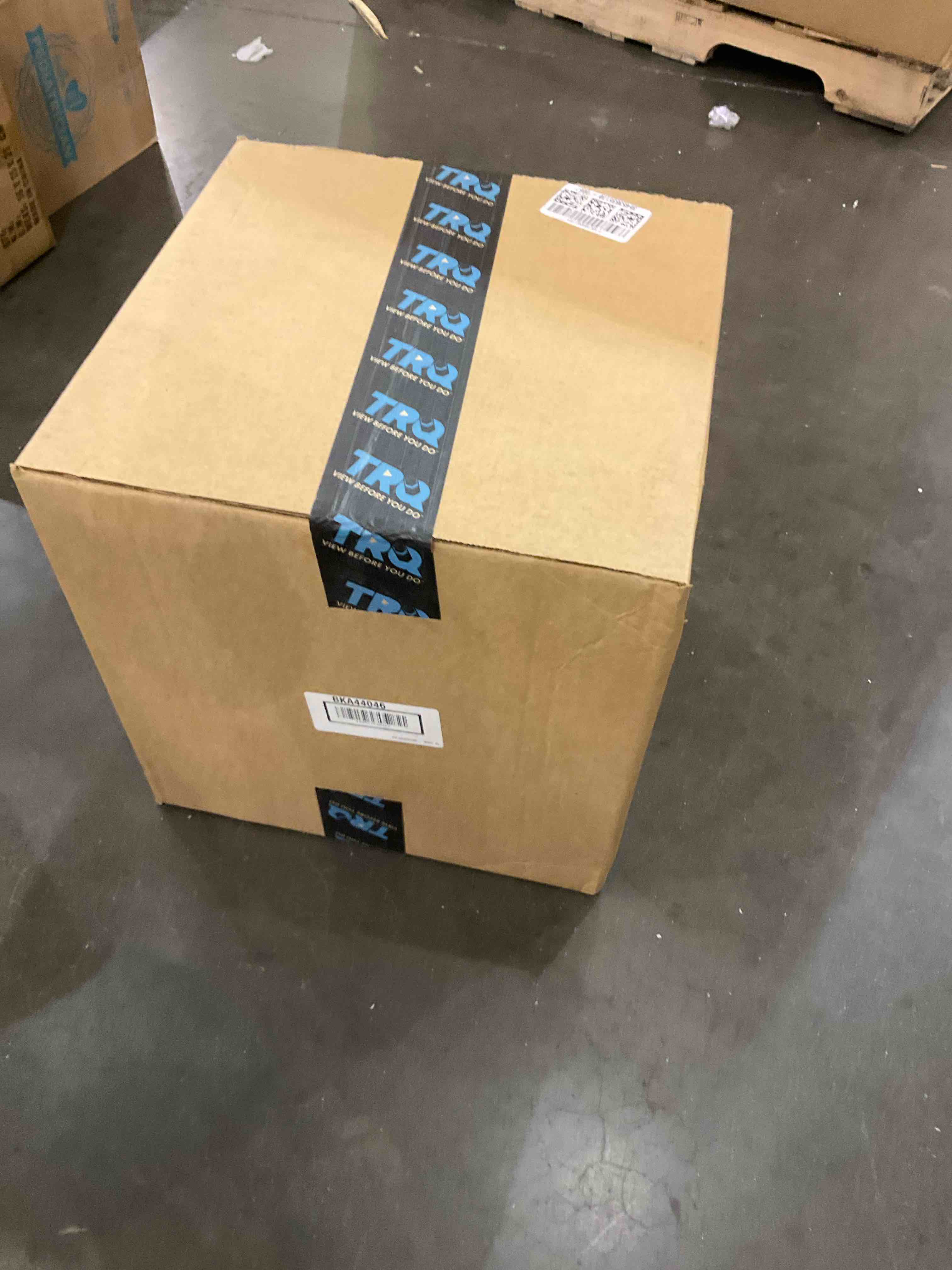 https://s3.amazonaws.com/lotting-images-prod/bidfta/PPE2501427_1746636506565.jpeg