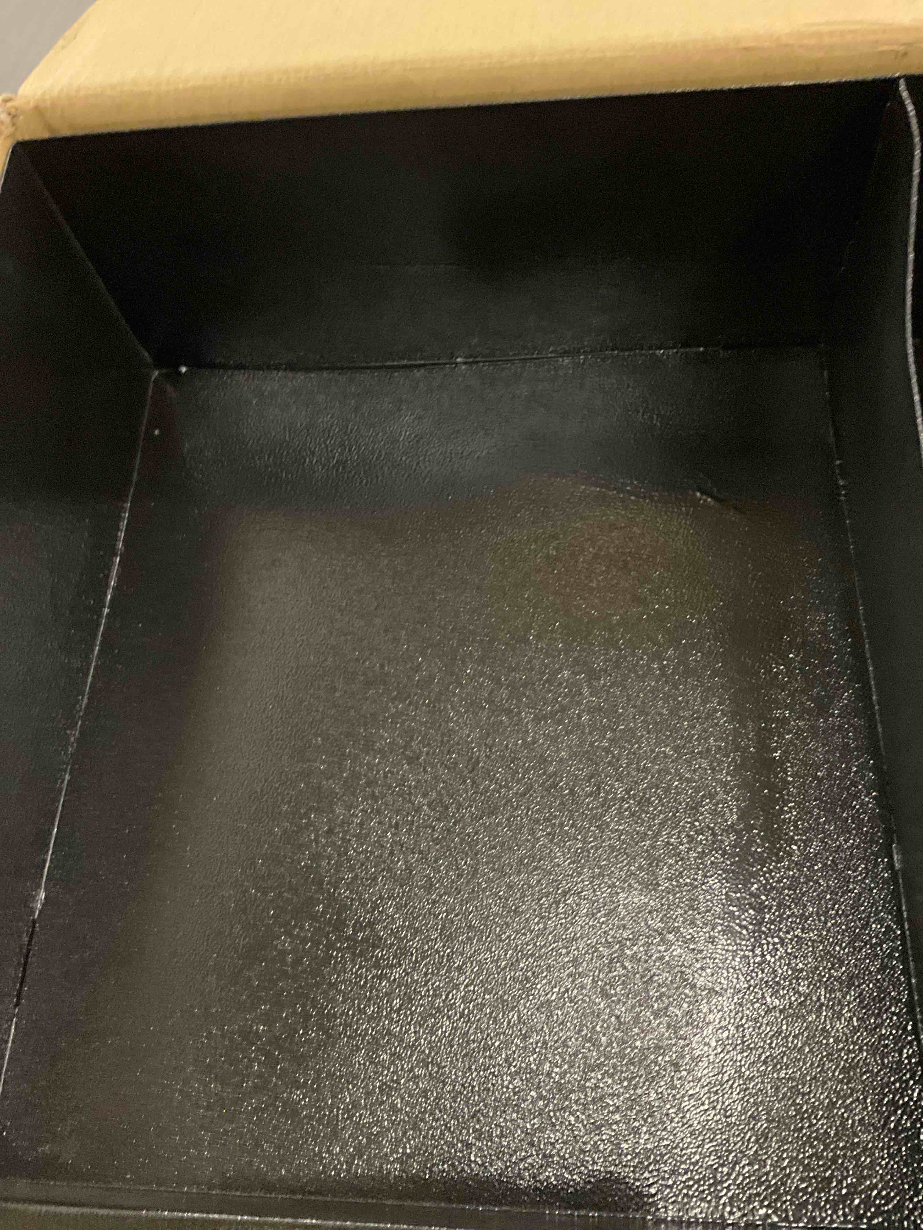 https://s3.amazonaws.com/lotting-images-prod/bidfta/PPE2501621_1746629493252.jpeg