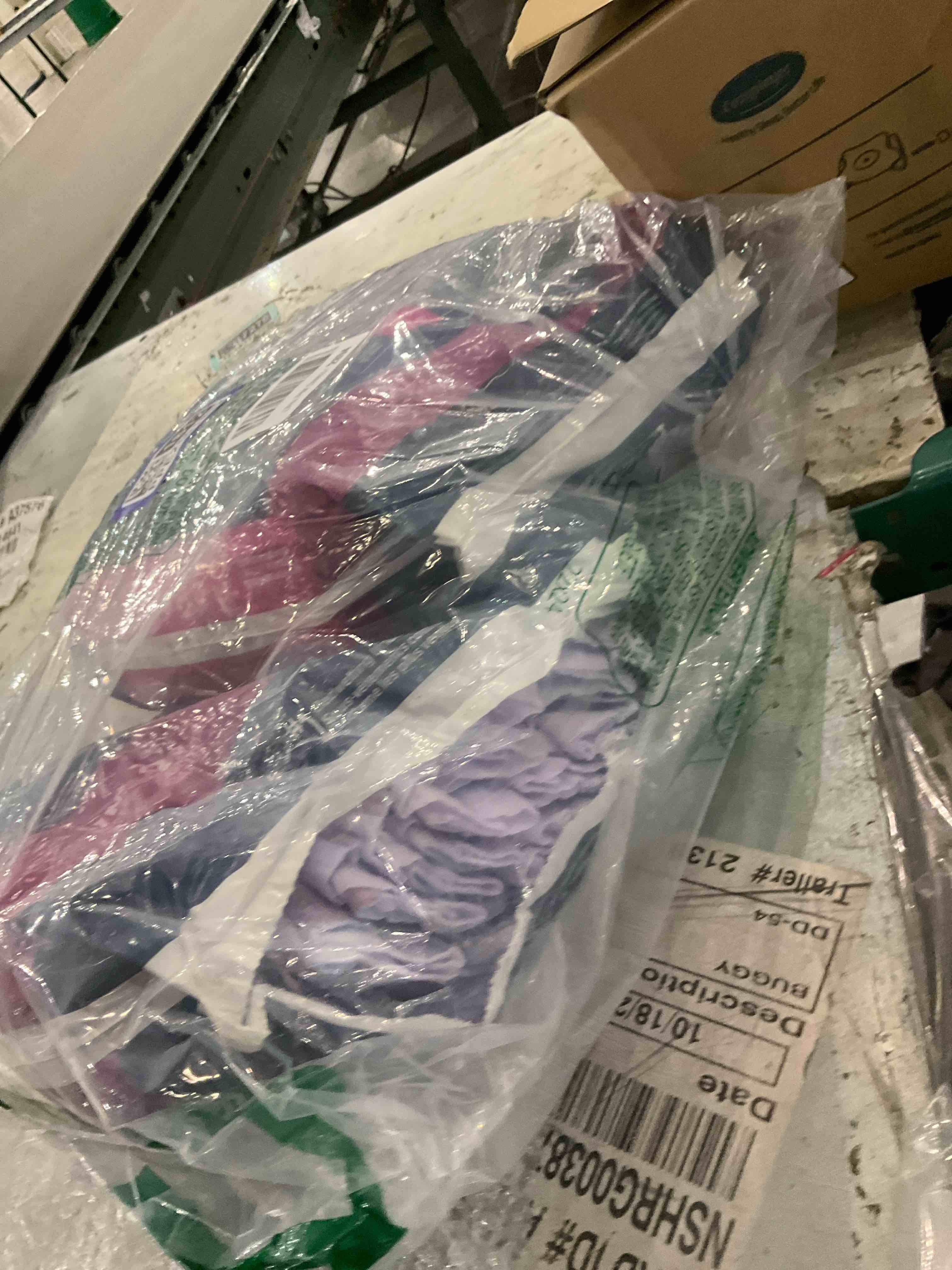 https://s3.amazonaws.com/lotting-images-prod/bidfta/PPE2501812_1746632150930.jpeg