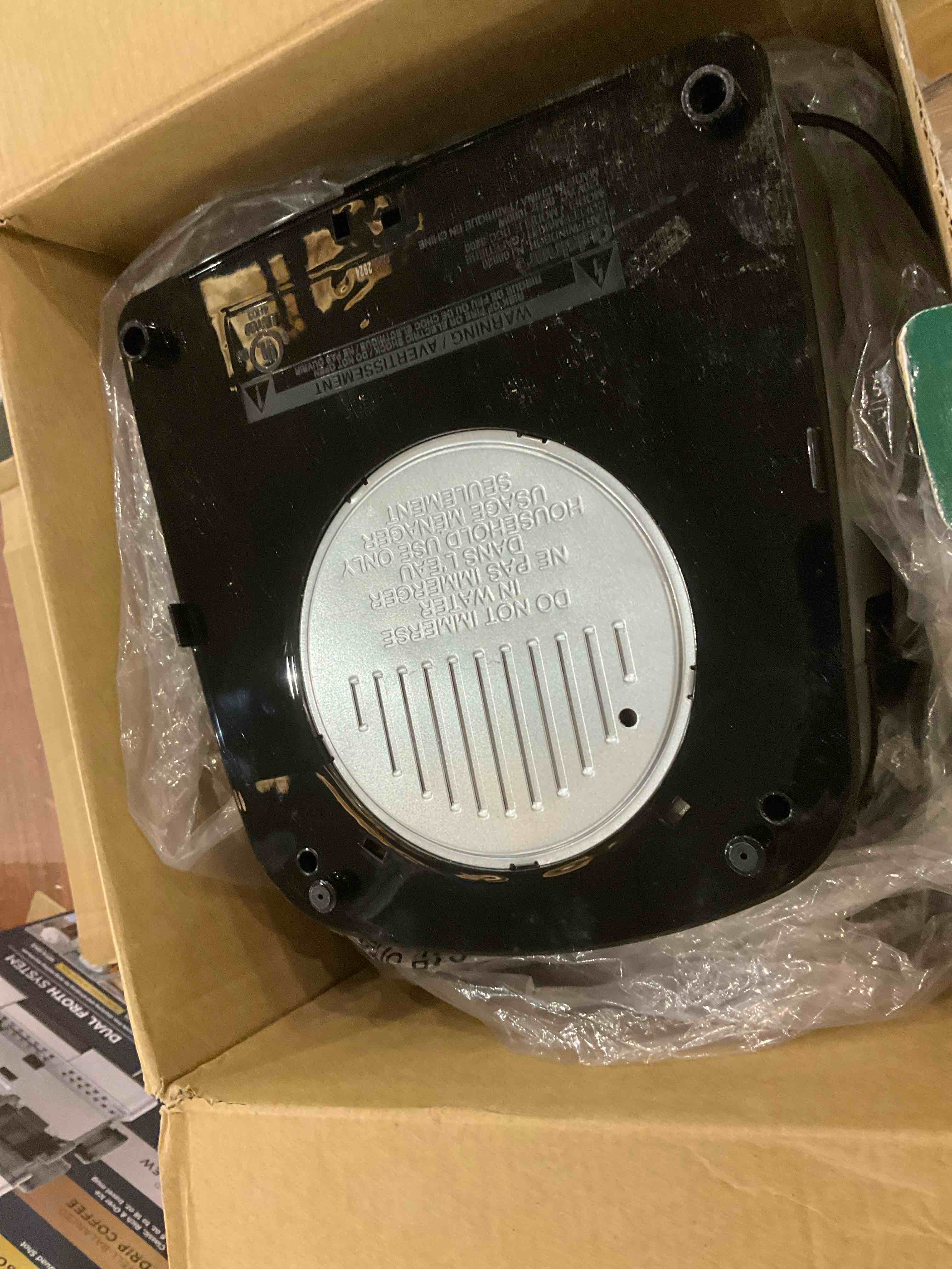 https://s3.amazonaws.com/lotting-images-prod/bidfta/PPE2501926_1746637489965.jpeg