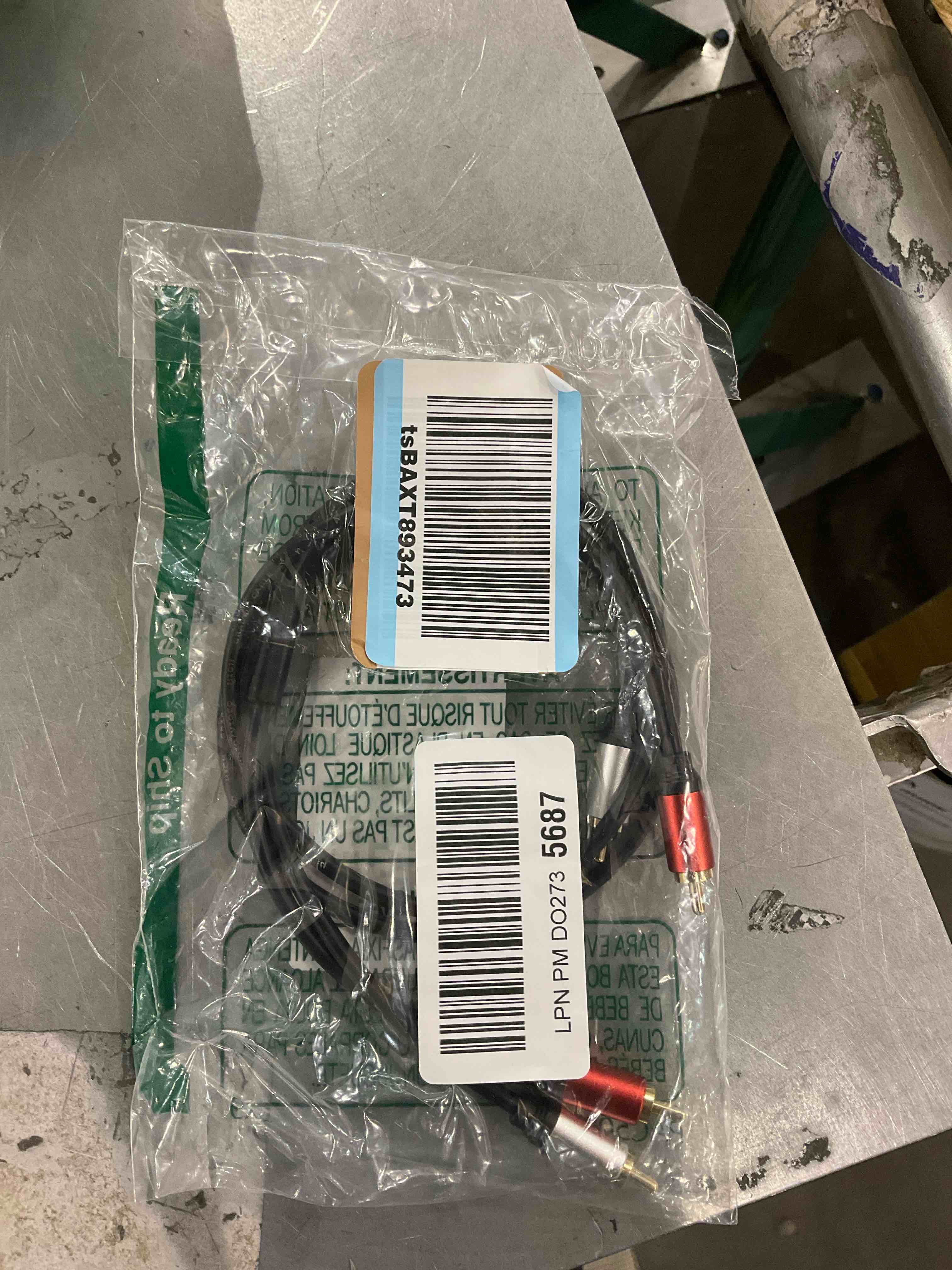 https://s3.amazonaws.com/lotting-images-prod/bidfta/PPE2502224_1746644119820.jpeg