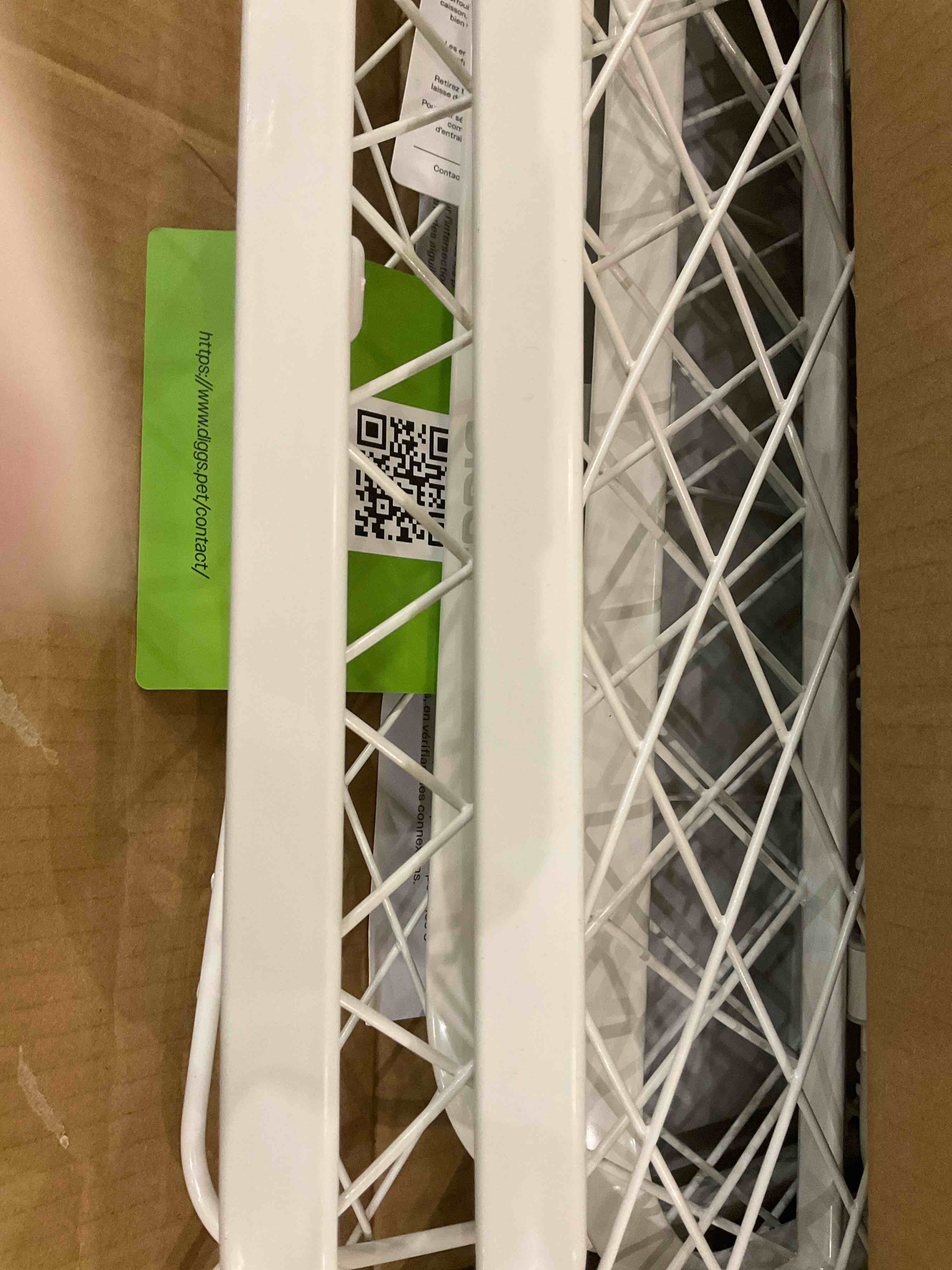 https://s3.amazonaws.com/lotting-images-prod/bidfta/PPE2502484_1746710799694.jpeg