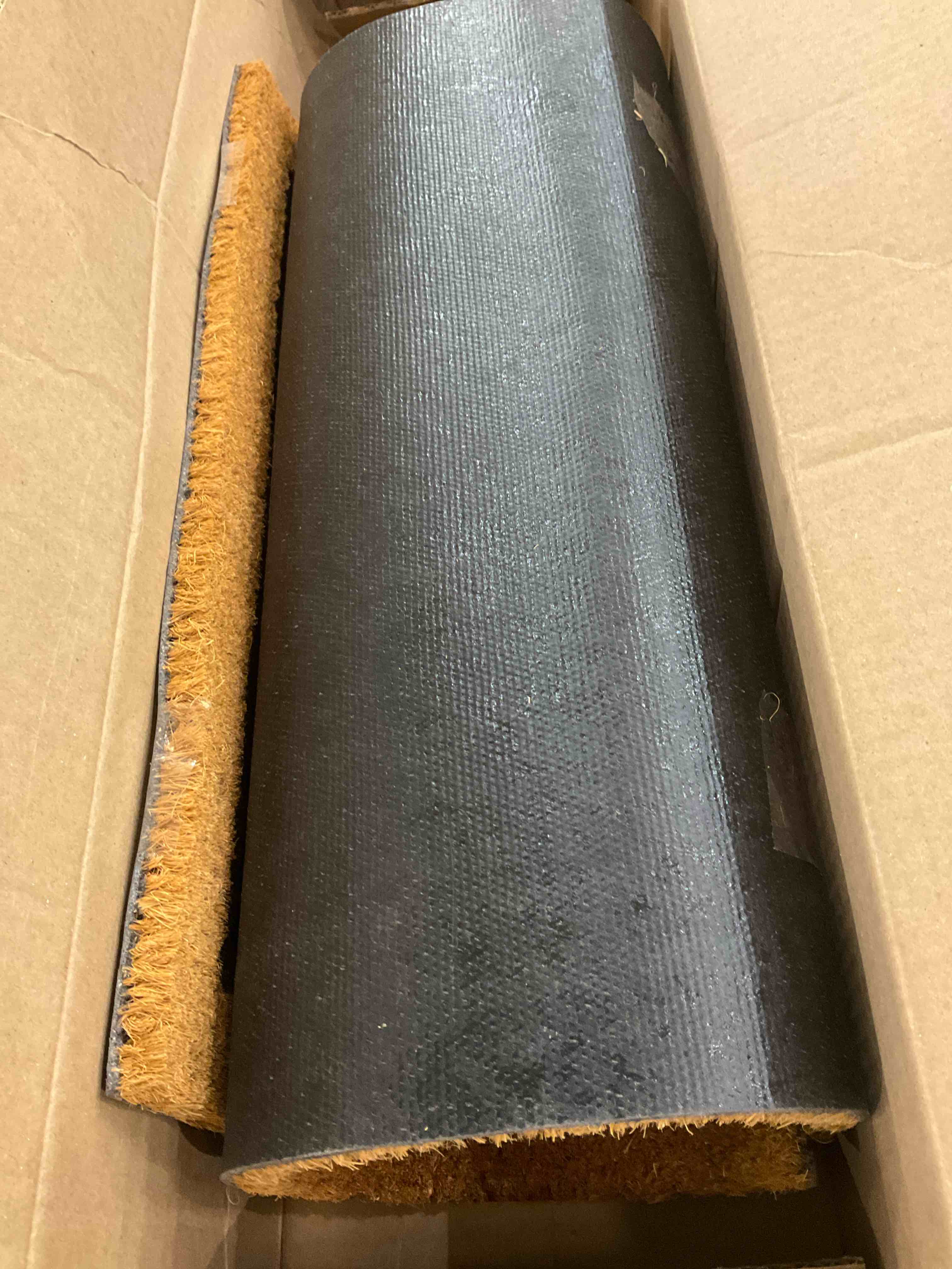 https://s3.amazonaws.com/lotting-images-prod/bidfta/PPE2502857_1746718783380.jpeg