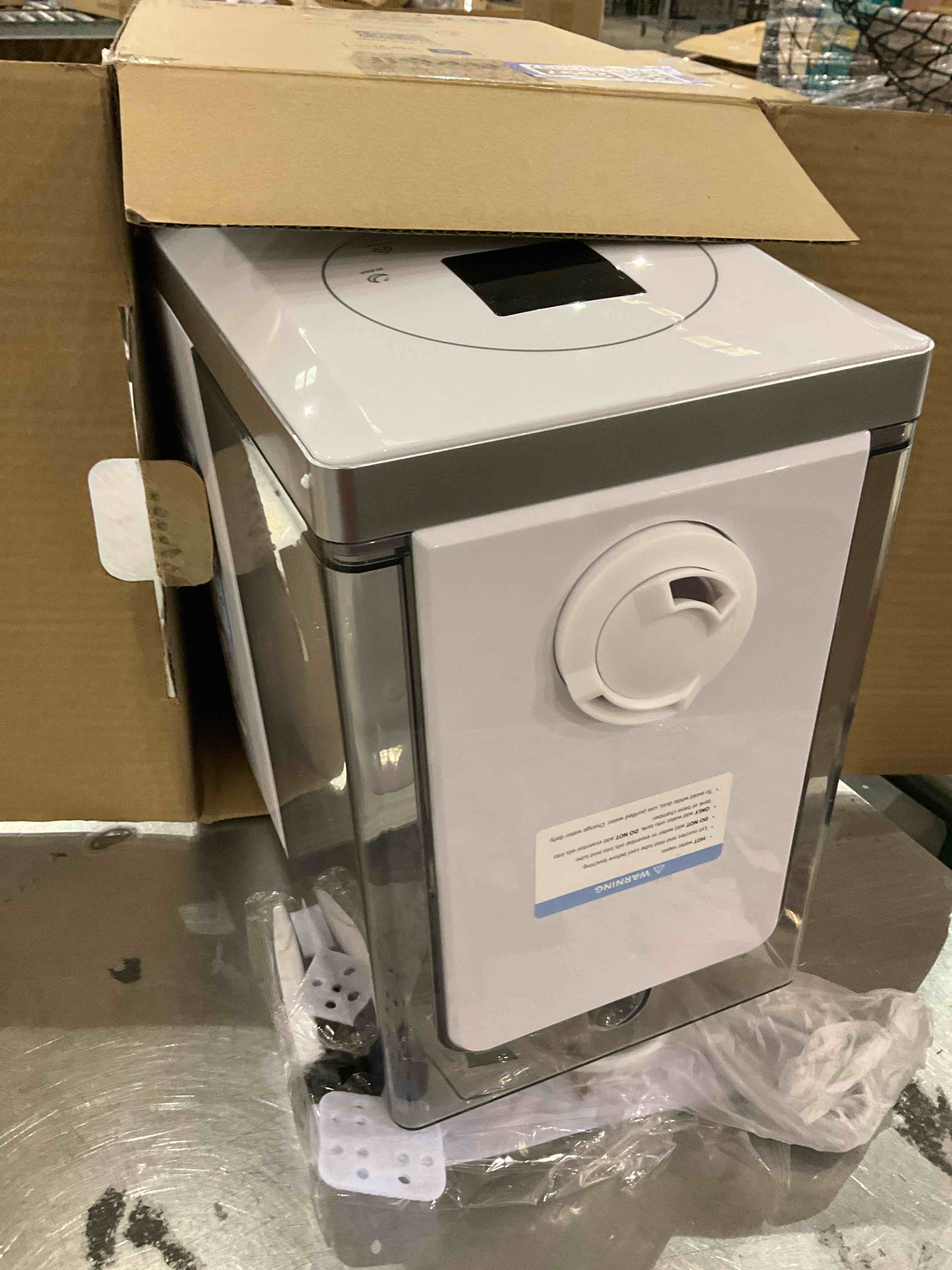https://s3.amazonaws.com/lotting-images-prod/bidfta/PPE2502997_1746725218551.jpeg