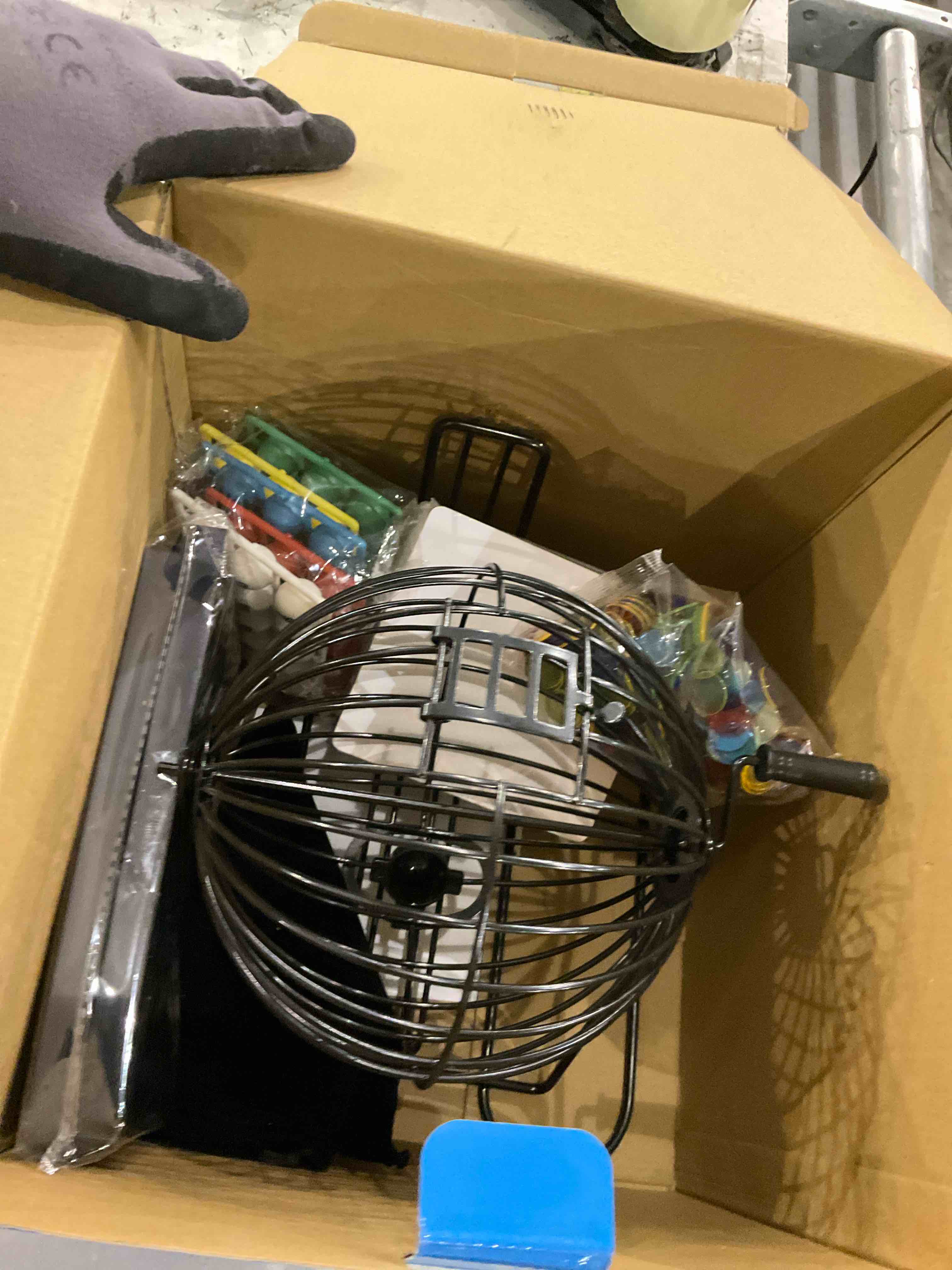 https://s3.amazonaws.com/lotting-images-prod/bidfta/PPE2503002_1746616644305.jpeg