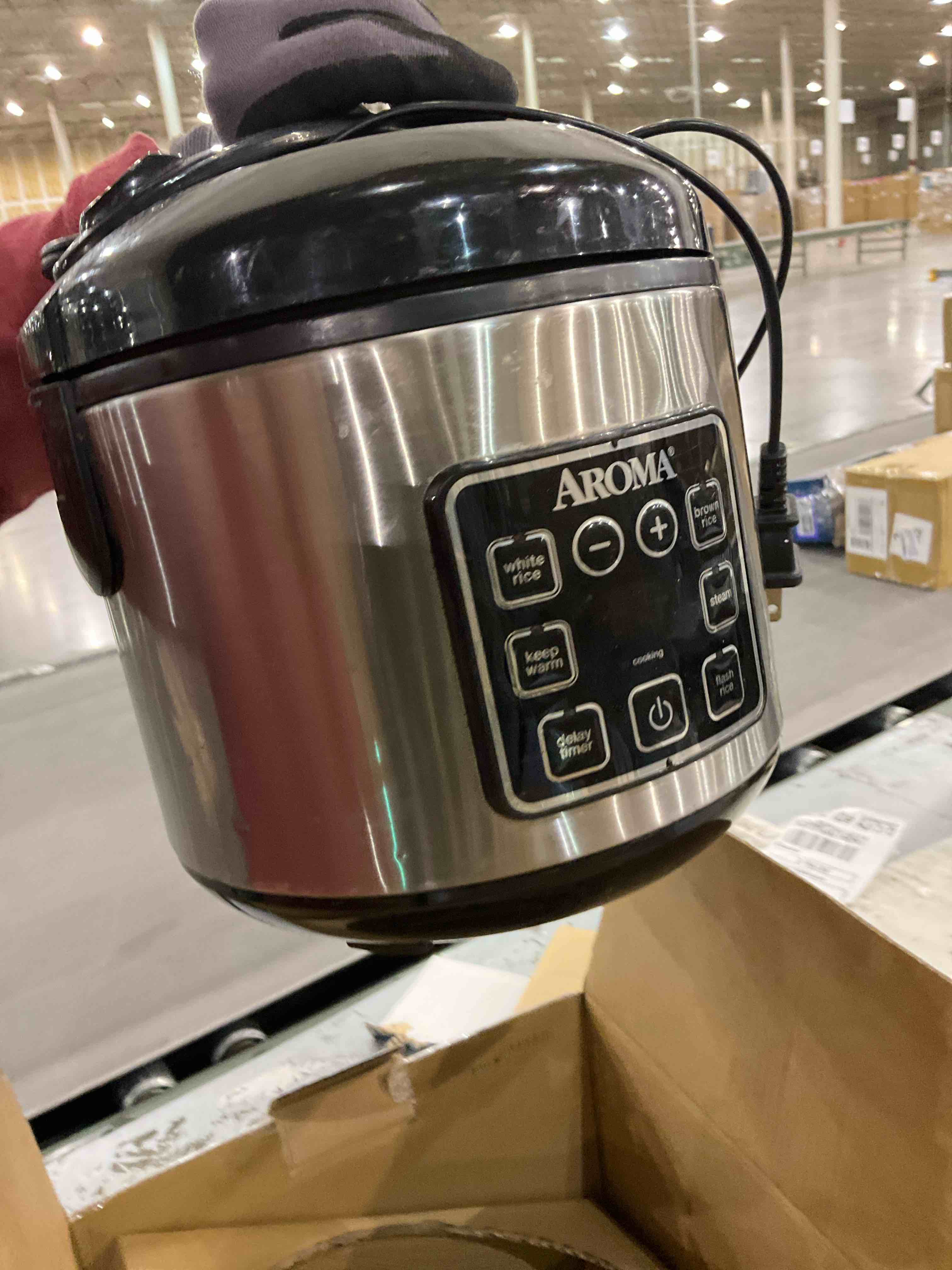 https://s3.amazonaws.com/lotting-images-prod/bidfta/PPE2503029_1746619447405.jpeg