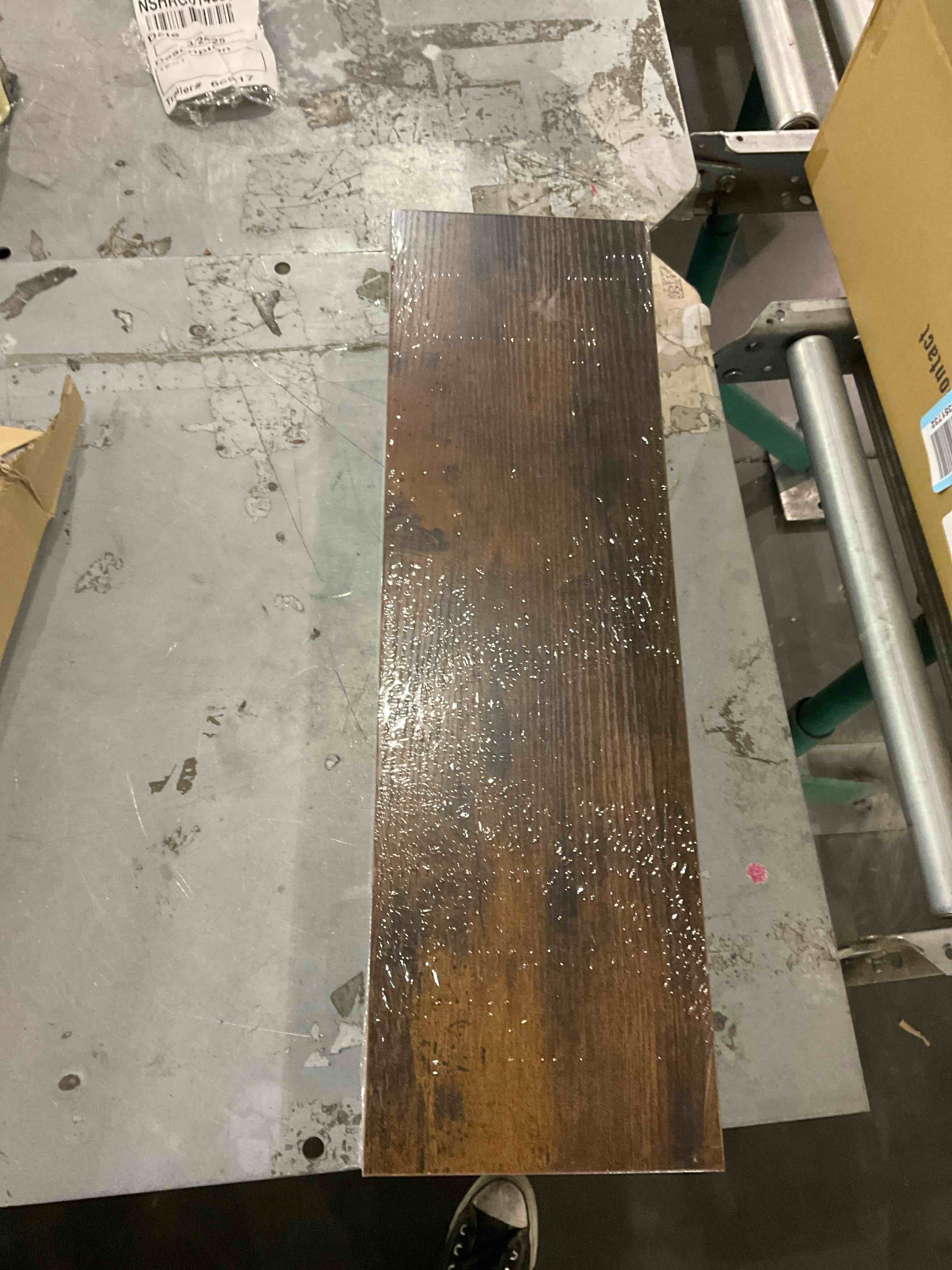 https://s3.amazonaws.com/lotting-images-prod/bidfta/PPE2503309_1746617113407.jpeg