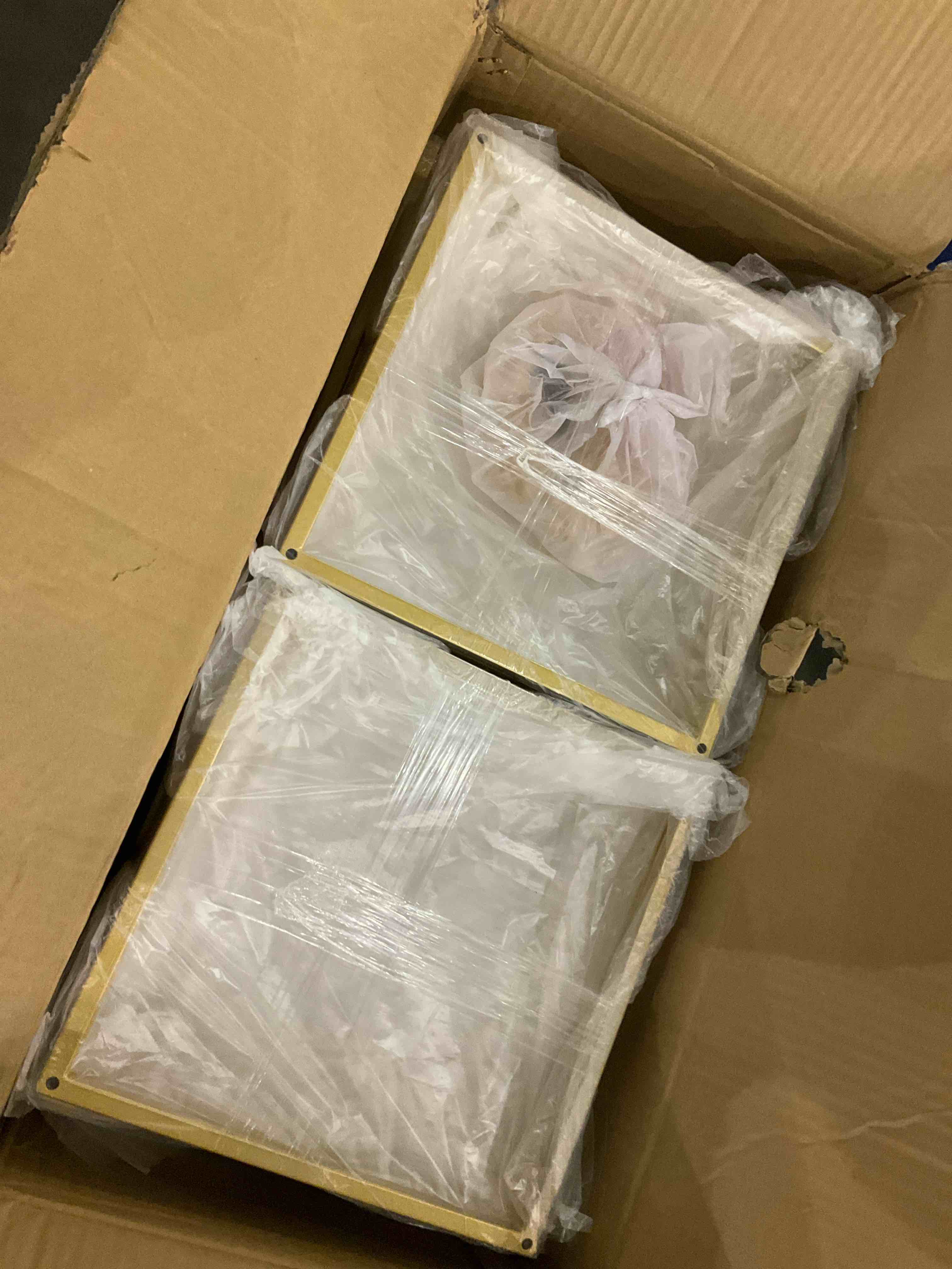 https://s3.amazonaws.com/lotting-images-prod/bidfta/PPE2503442_1746639773576.jpeg