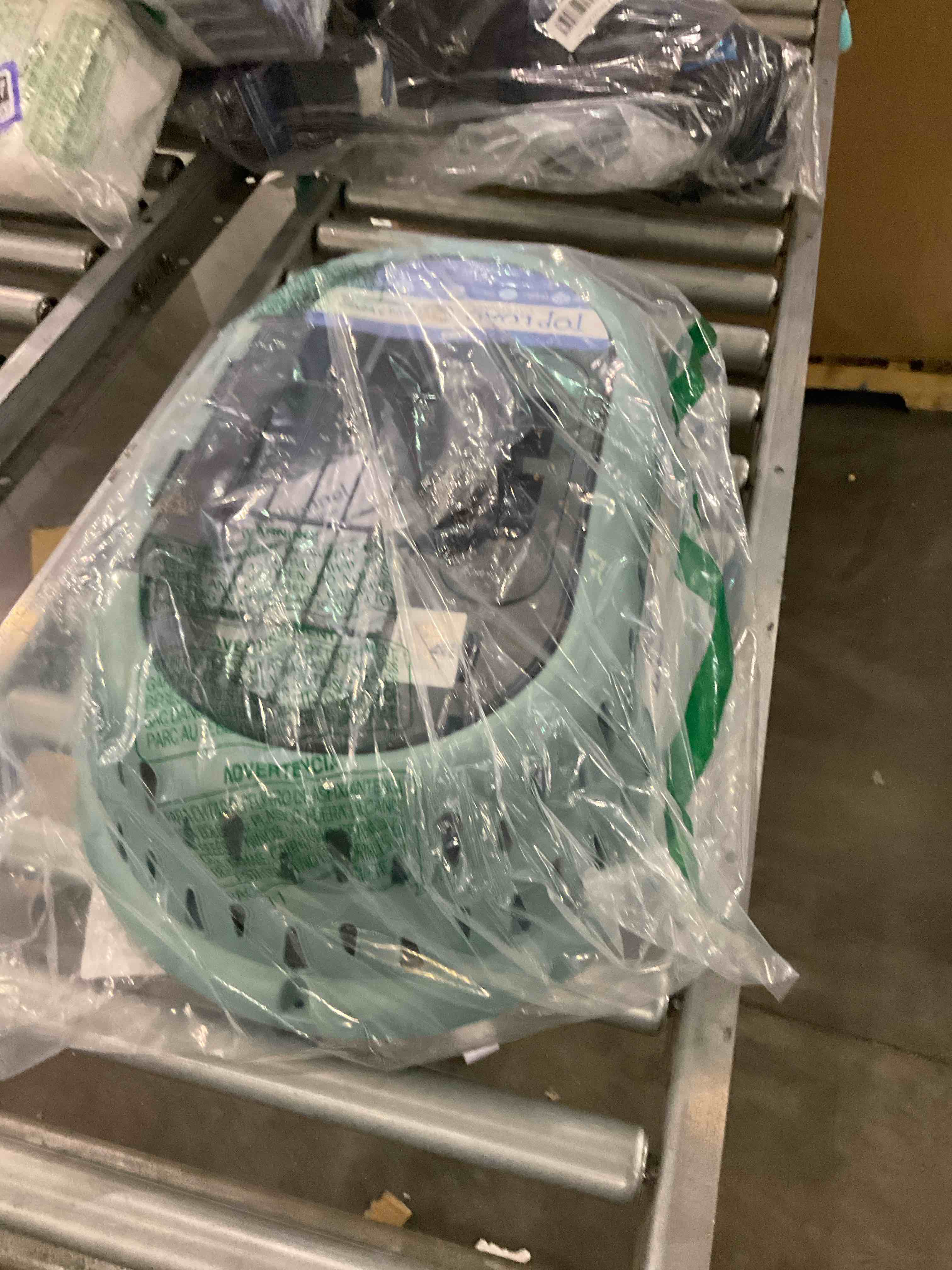 https://s3.amazonaws.com/lotting-images-prod/bidfta/PPE2503490_1746643108799.jpeg