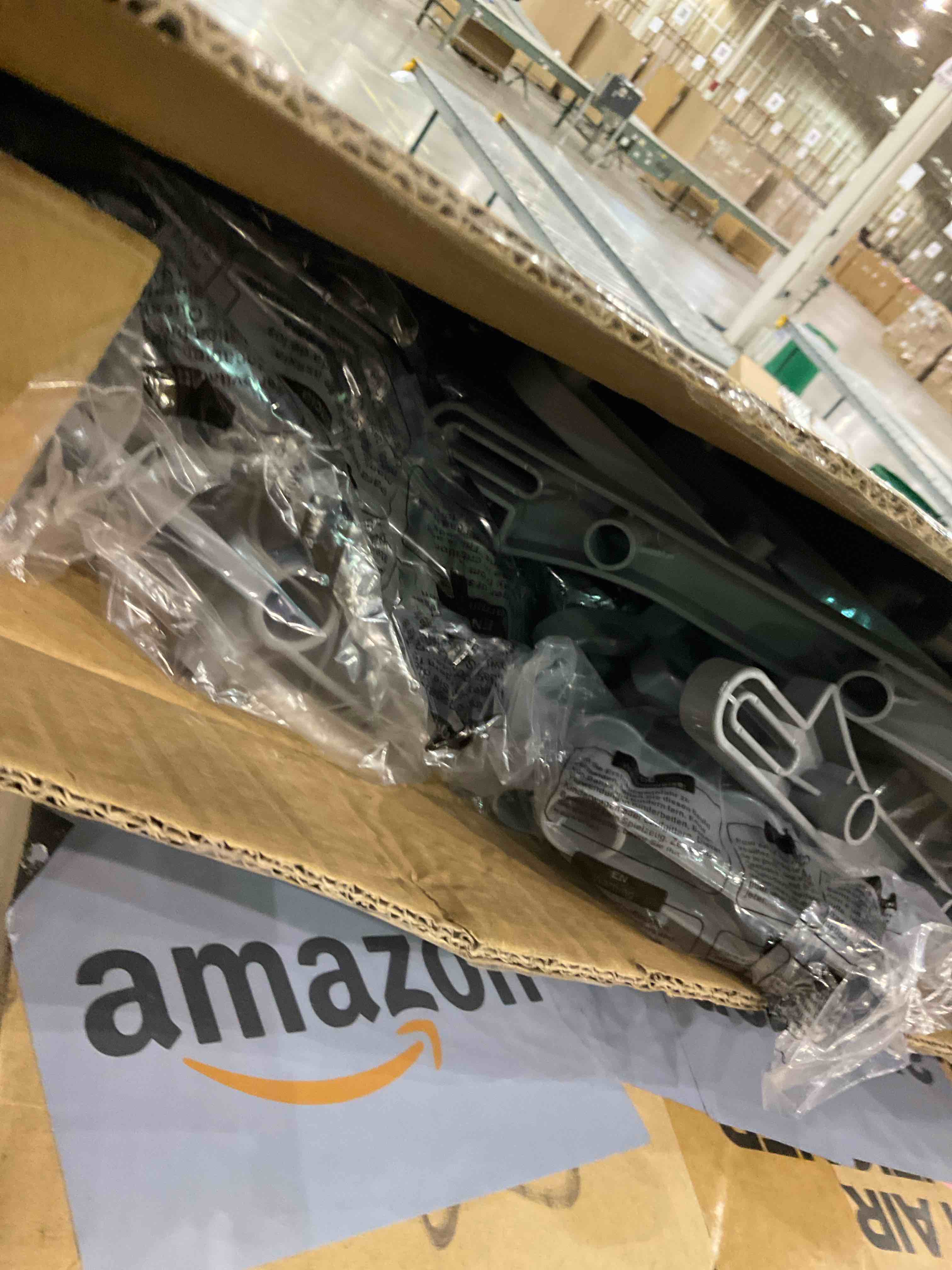 https://s3.amazonaws.com/lotting-images-prod/bidfta/PPE2503840_1746793757941.jpeg