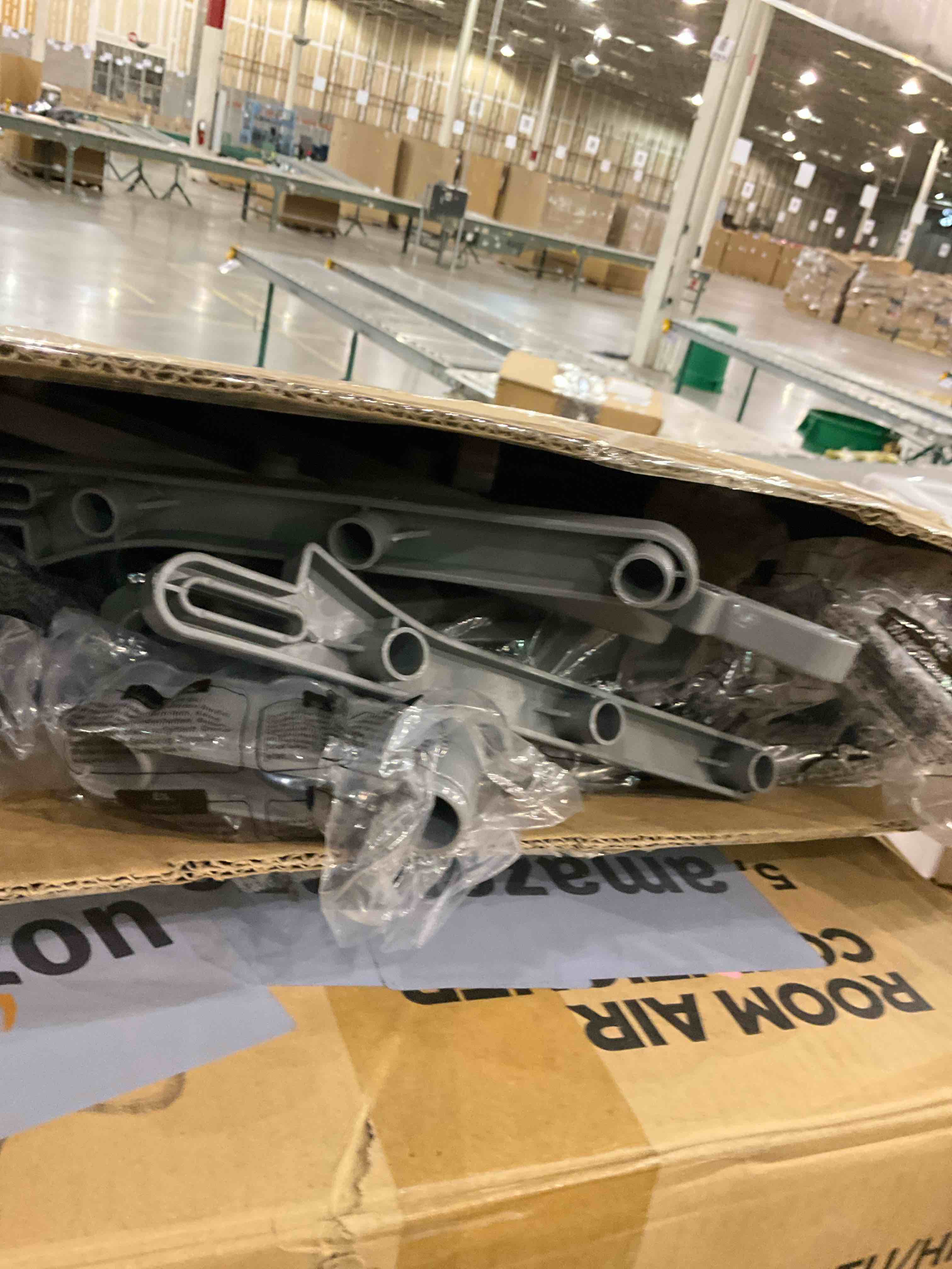 https://s3.amazonaws.com/lotting-images-prod/bidfta/PPE2503840_1746793759127.jpeg