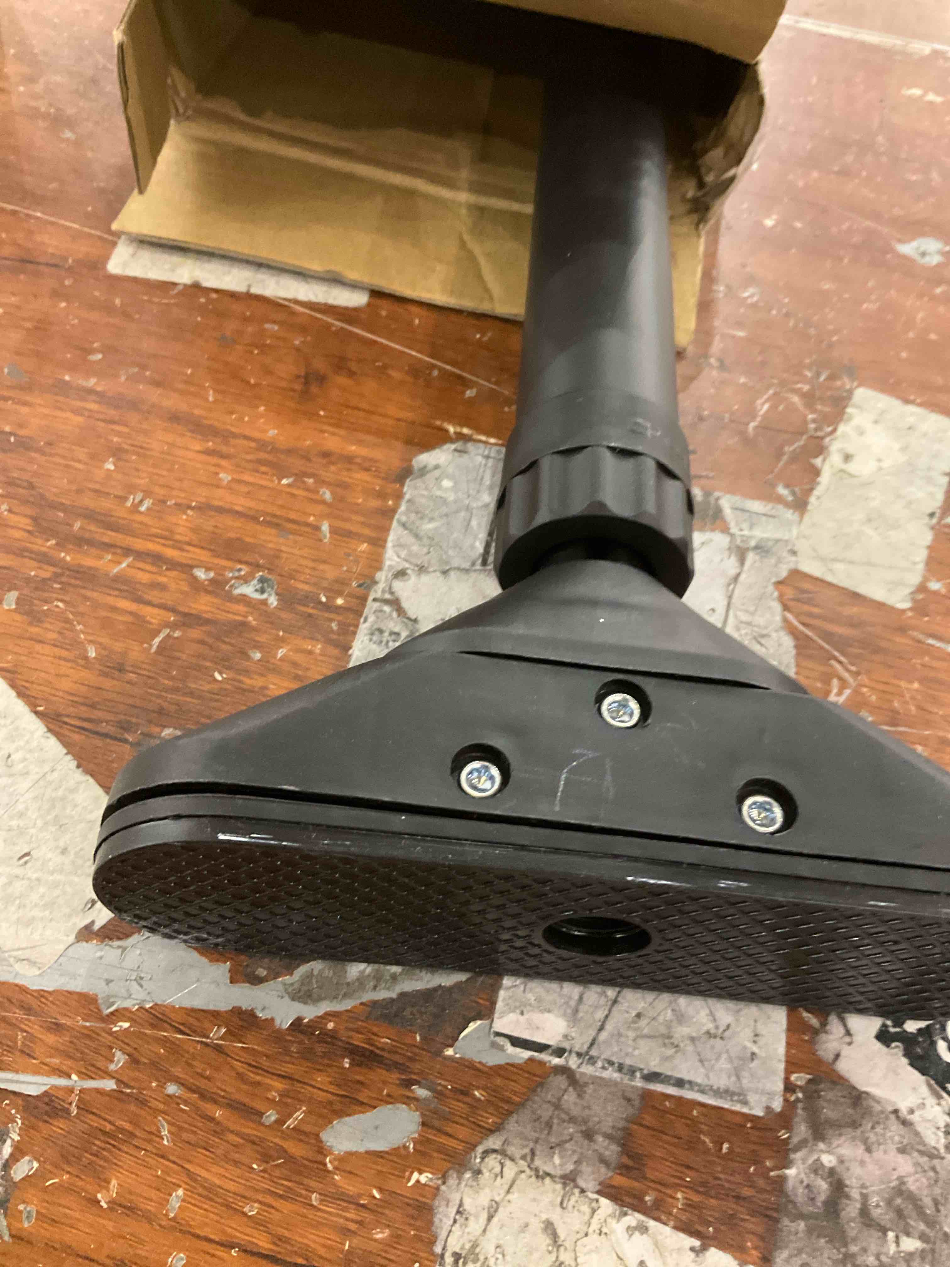 https://s3.amazonaws.com/lotting-images-prod/bidfta/PPE2504176_1746800272347.jpeg