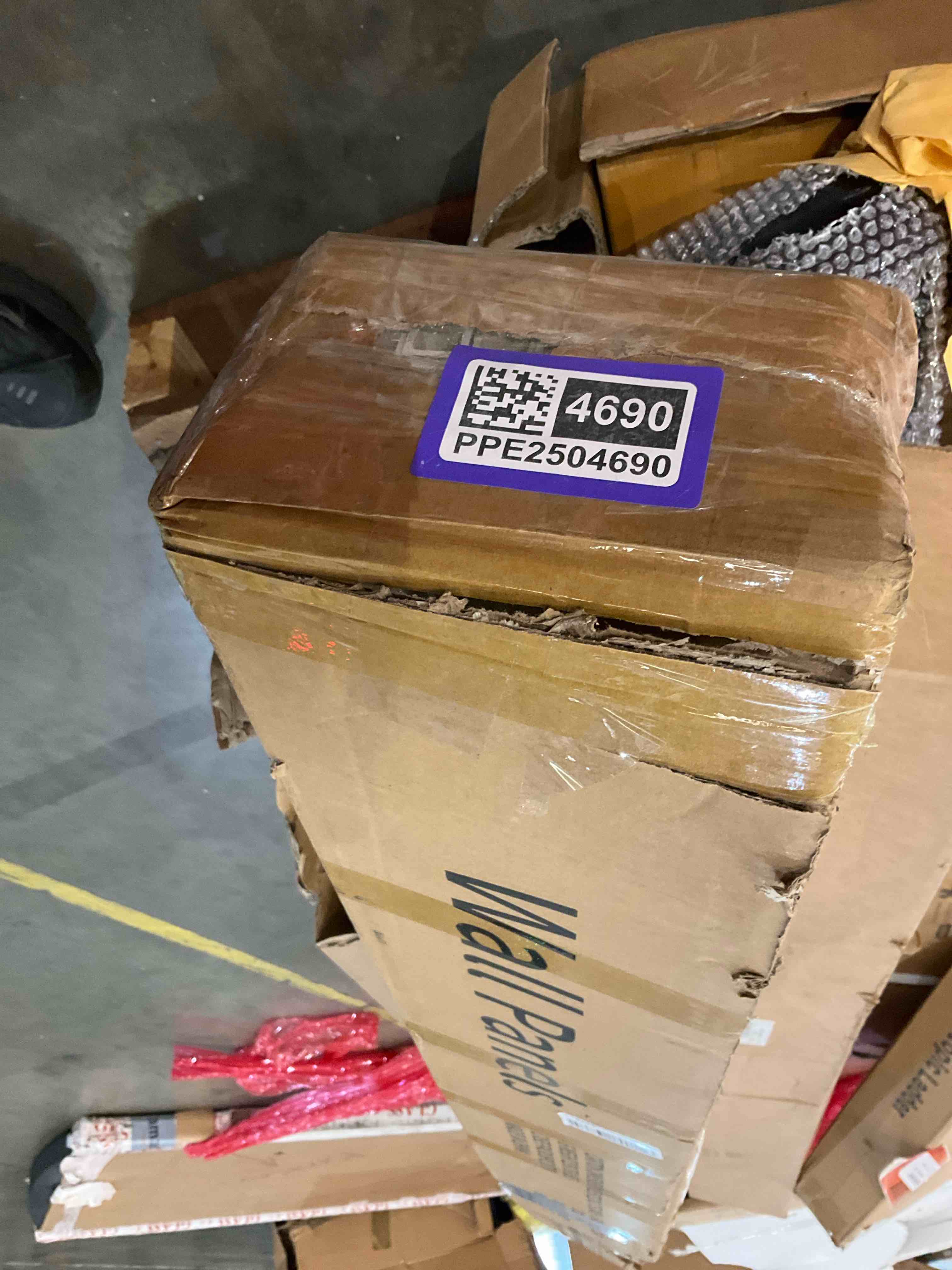 https://s3.amazonaws.com/lotting-images-prod/bidfta/PPE2504690_1747829904727.jpeg